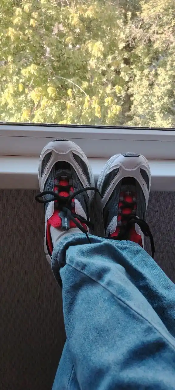 Женские "UGLY SHOES" кроссовки — лёгкие, удобные 36-40 размер подходящие для любого сезона