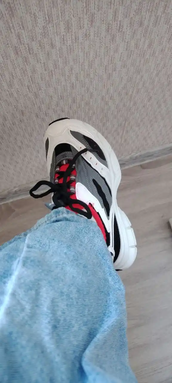 Женские "UGLY SHOES" кроссовки — лёгкие, удобные 36-40 размер подходящие для любого сезона