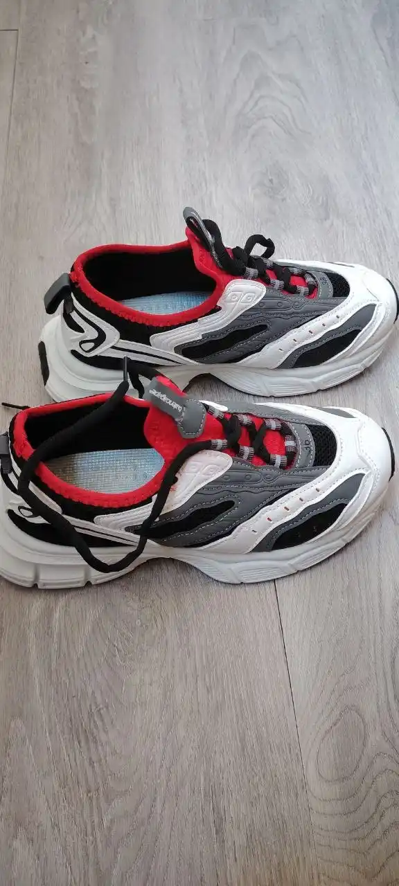 Женские "UGLY SHOES" кроссовки — лёгкие, удобные 36-40 размер подходящие для любого сезона