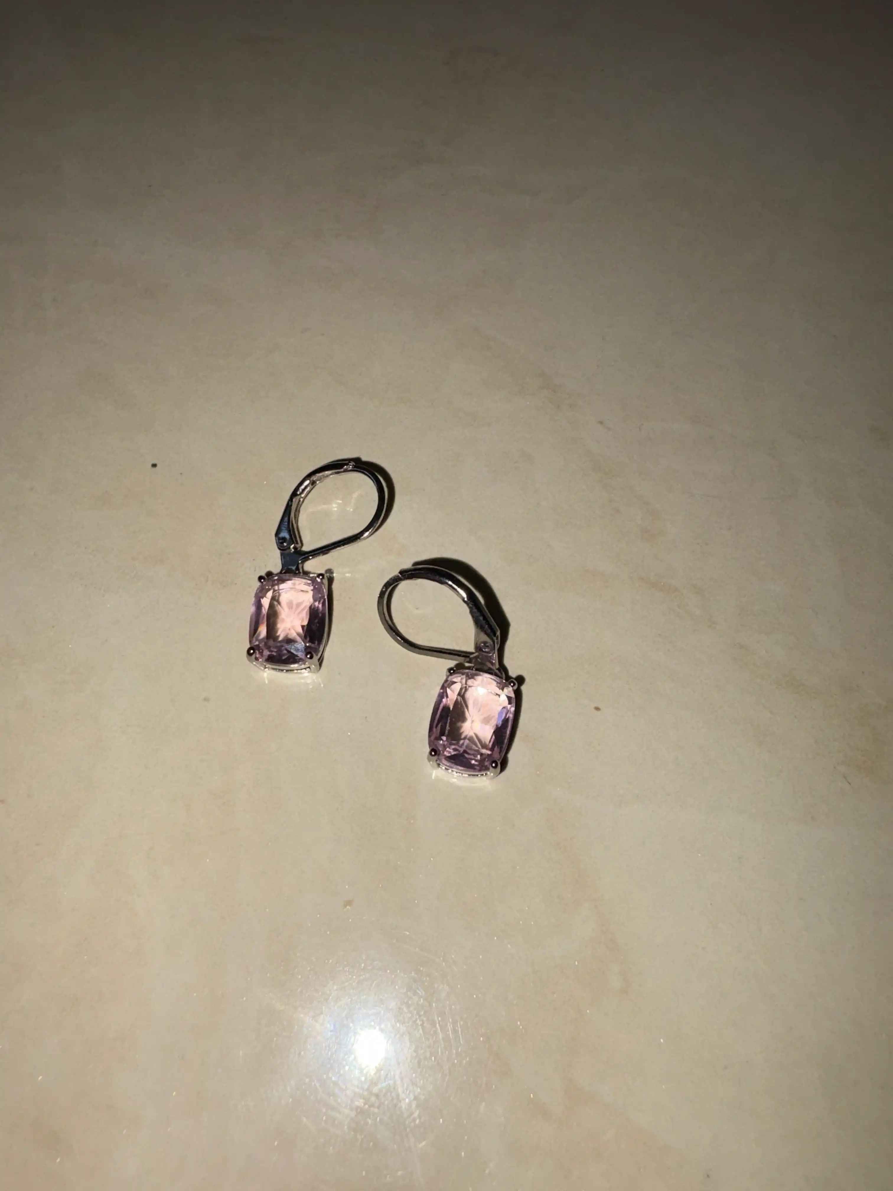 Серьги женские с подвеской кристаллом - сережки бижутерия Amadora, английский замок