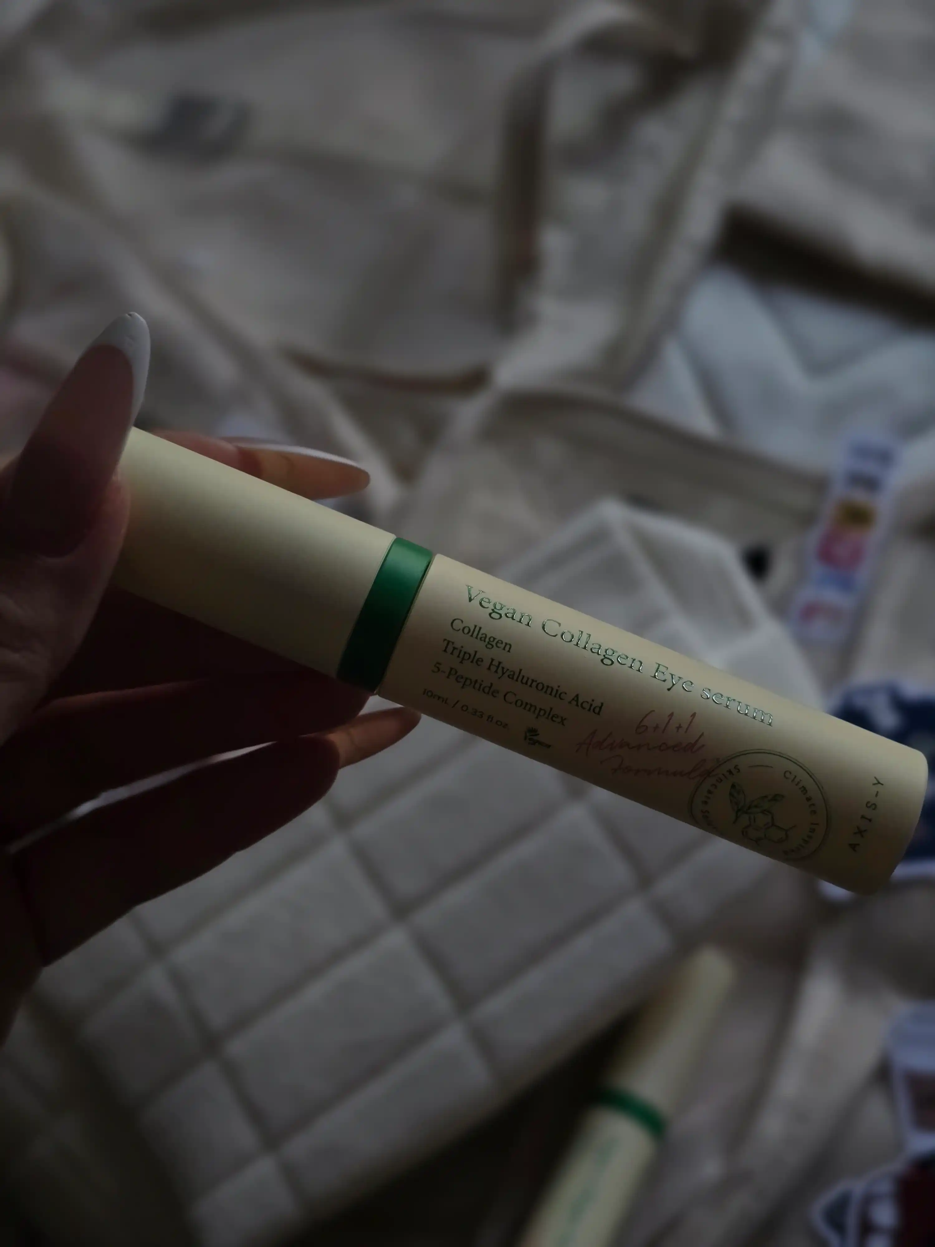 Ajin, shish va qora doiralar uchun vegan kollagenli Axis-y ko'z zardobi, 10ml