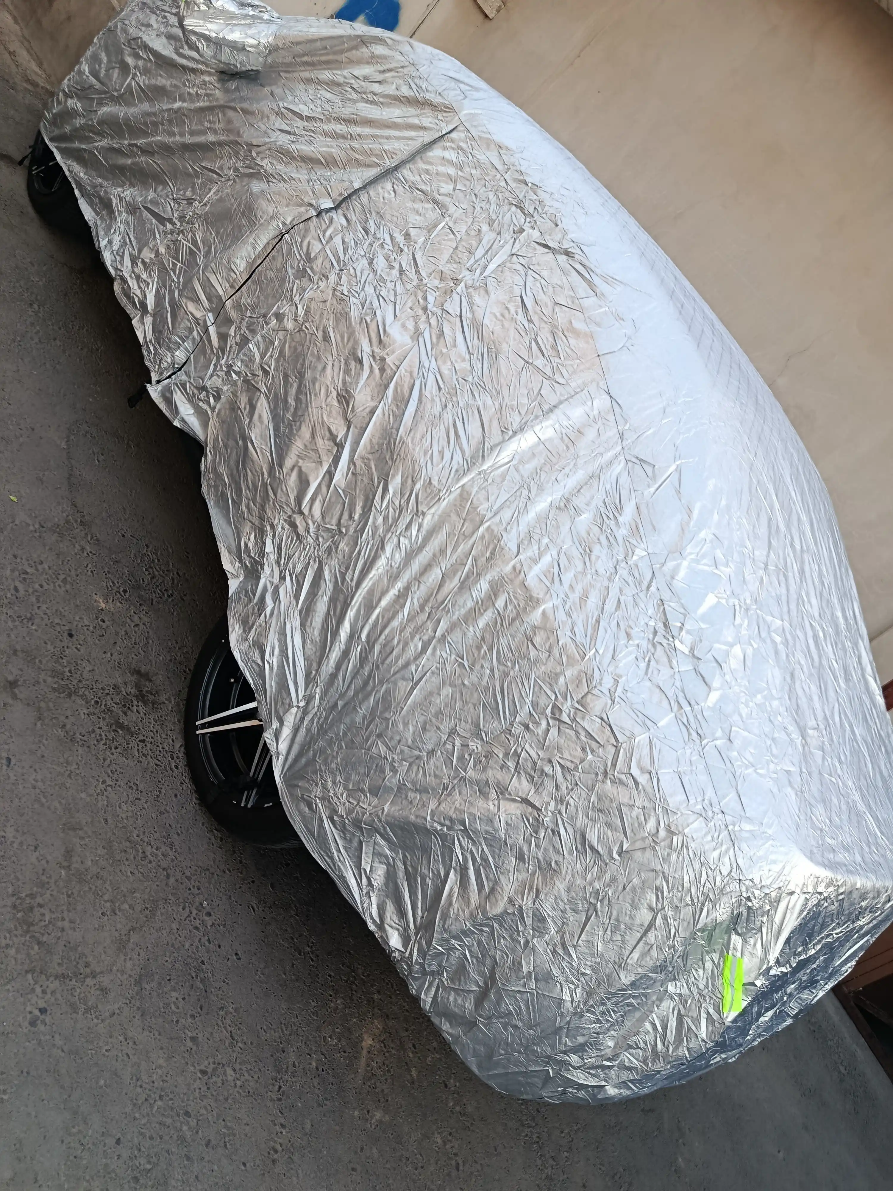 TENT bostirmasi uchun barcha mavsumlarga mos keladigan universal suv o‘tkazmaydigan himoya g‘ilofi