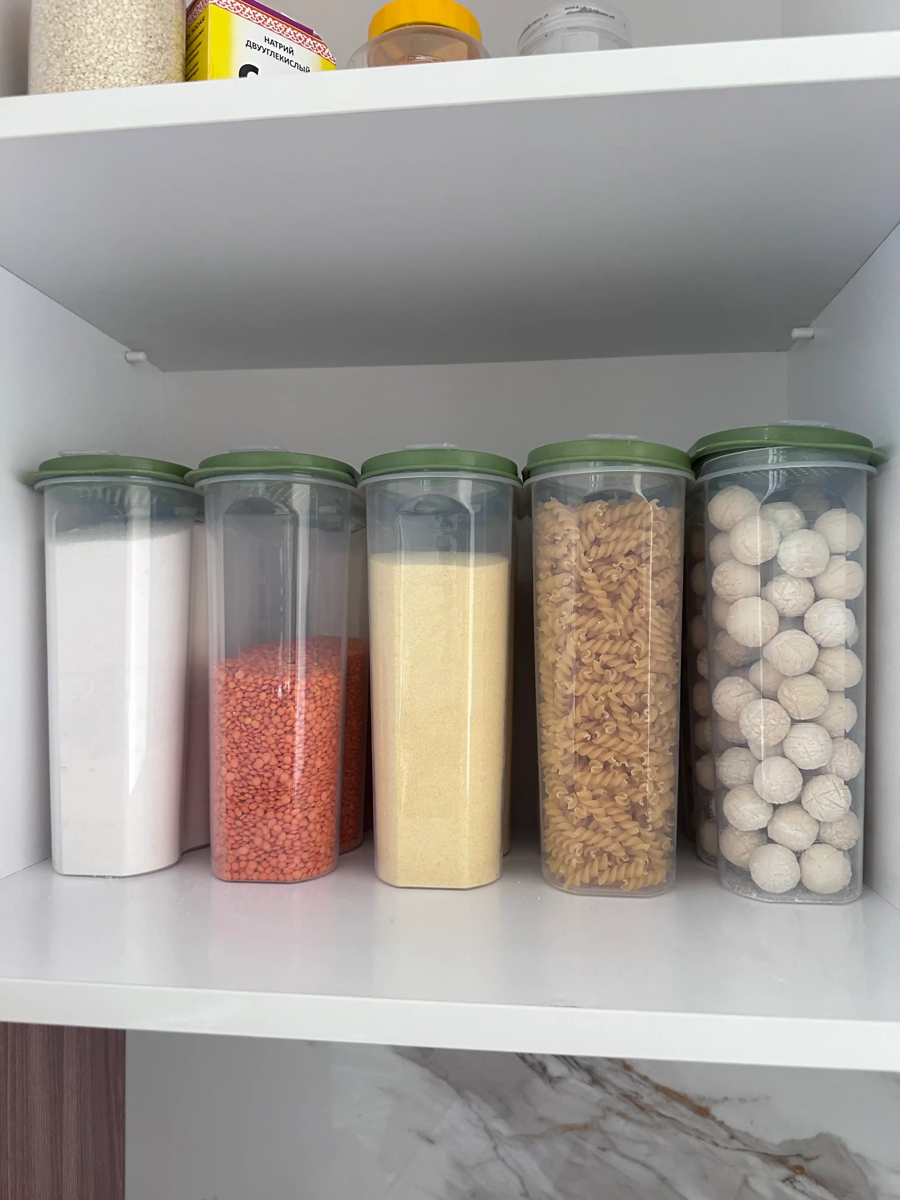 Контейнер, емкость для хранения сыпучих продуктов, набор пластиковых контейнеров