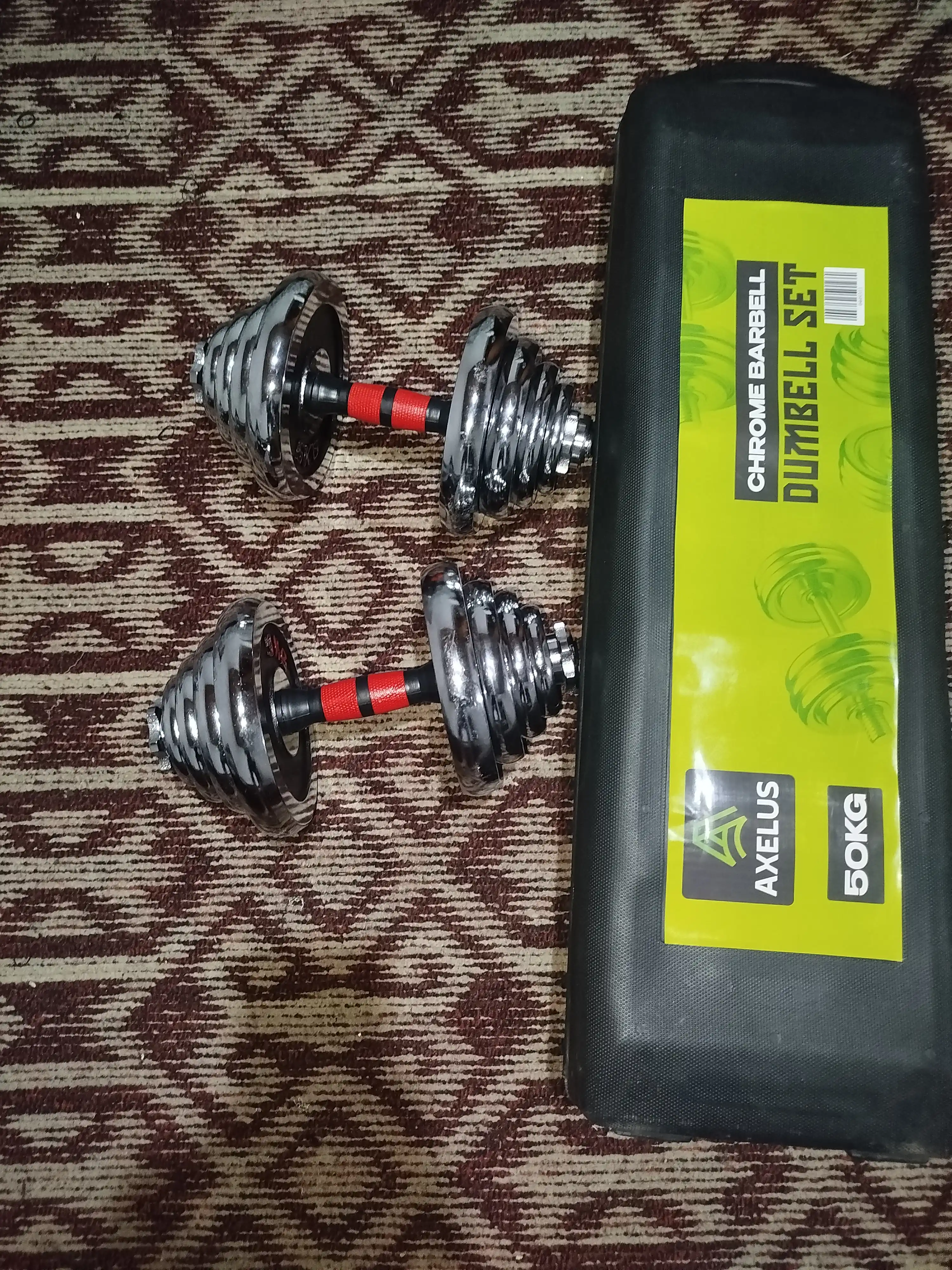 Temir gantellar va shtanga to'plami, chemodanda, 10 kg dan 55 kg gacha