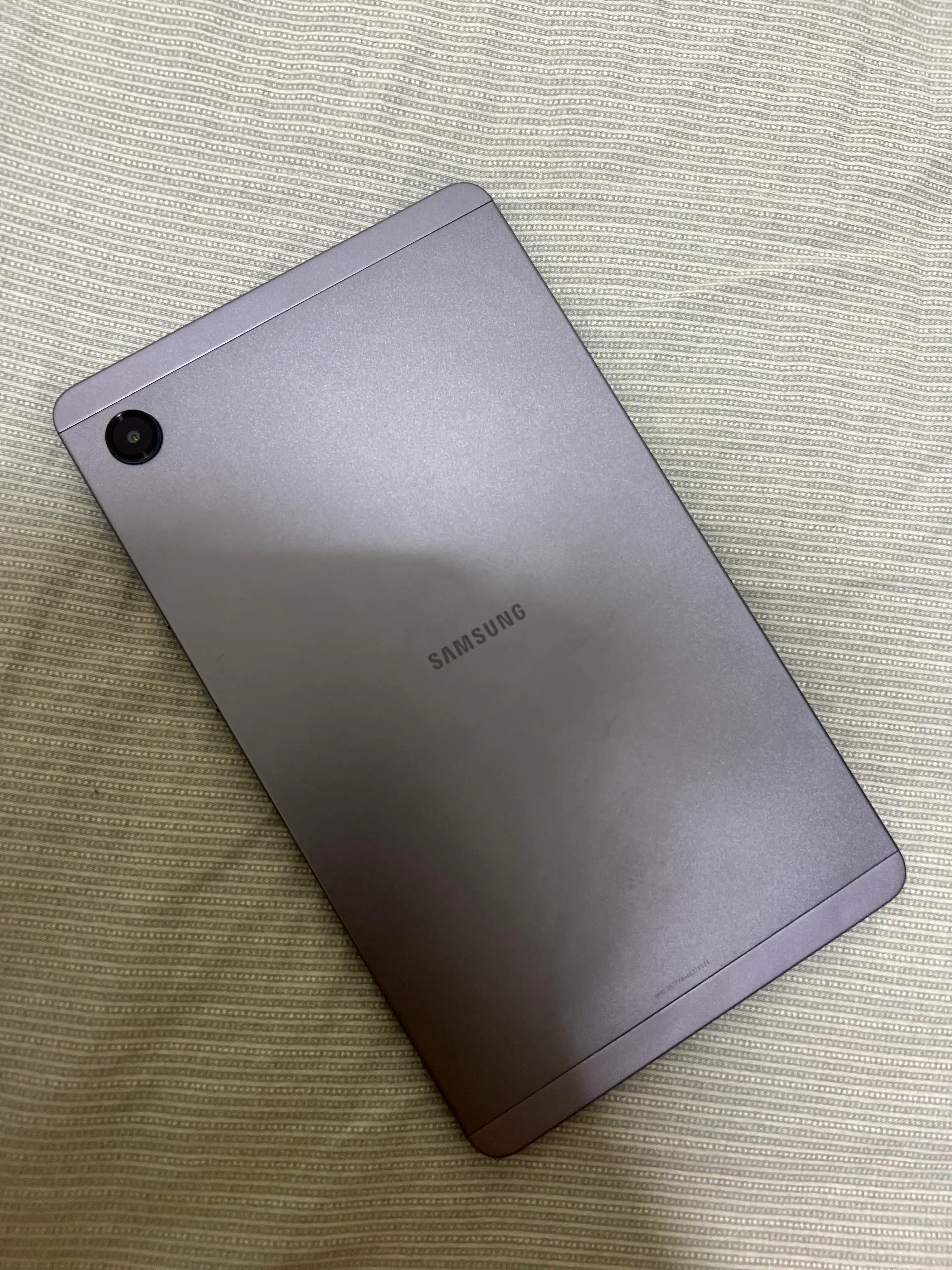 Samsung Galaxy Tab A11 plansheti, 8.7," 1340x800 (WXGA+), TFT, 90 Gs, 2 TB gacha MicroSD, 5100 mA·soat