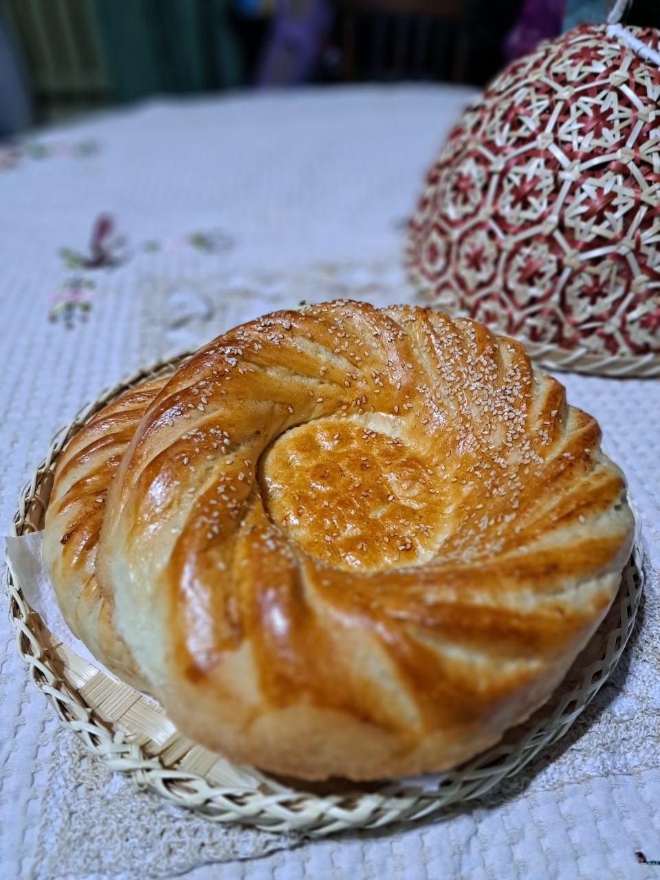 Bambukdan non idishi qopqoqli,non uchun savat, pishiriq meva uchun konteyner,oshxona uchun
