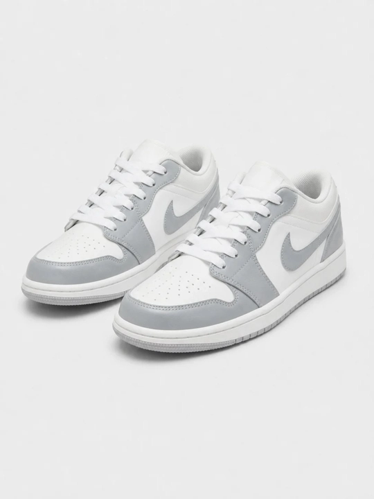Kundalik krossovkalar, ayollar va erkaklar uchun krossovkalar NIKE JORDAN