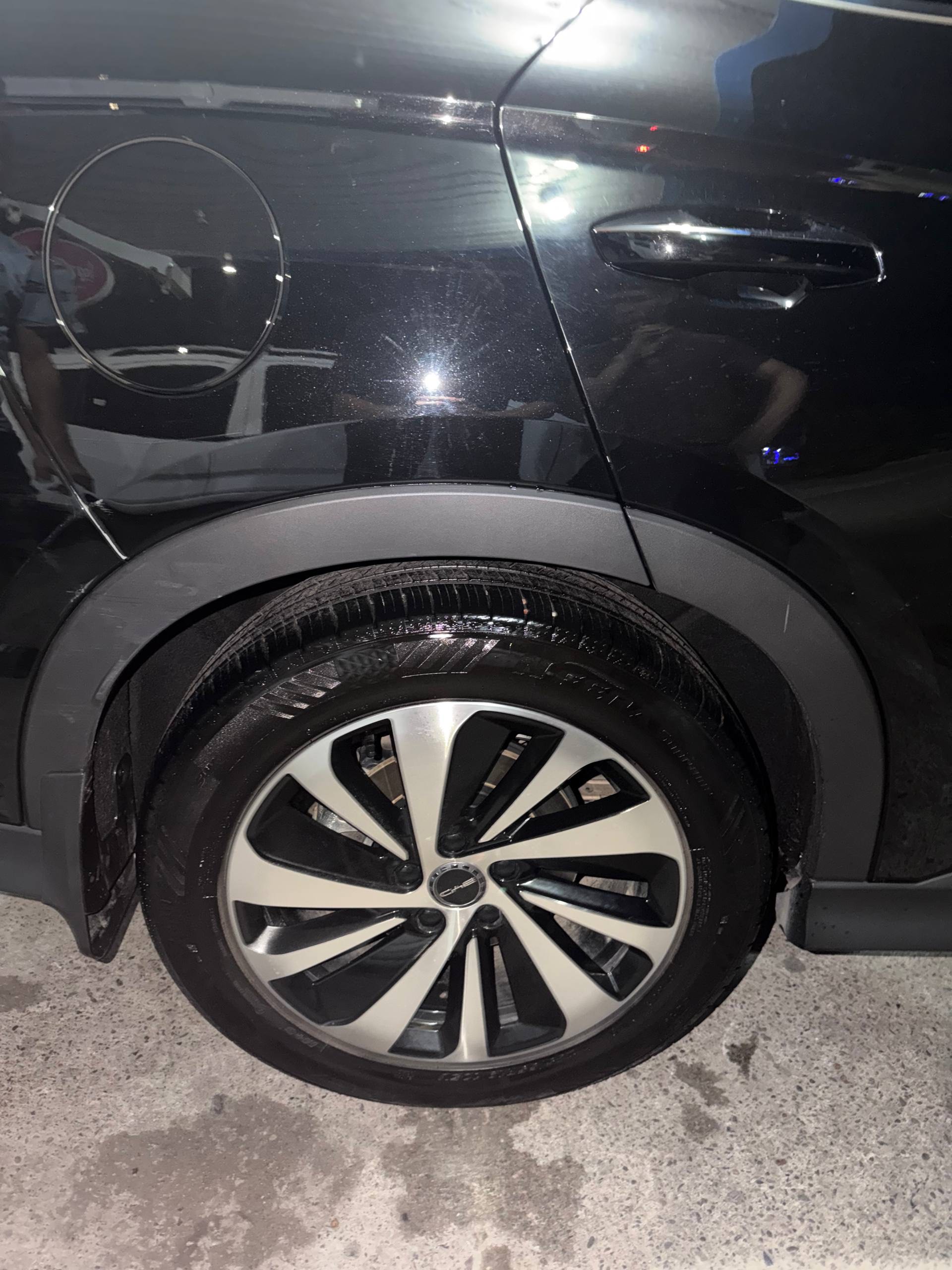 Чернитель шин GETSUN Tire Shine 840 мл, блеск и эффект ухоженной резины