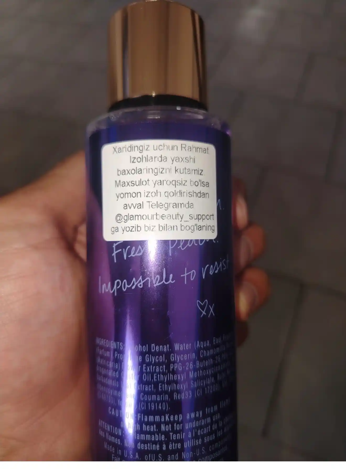 Parfyumlangan tana spreyi suvi Victoria's Secret Spreyi Aqua Kiss Rush, Shimmer, 250 ml