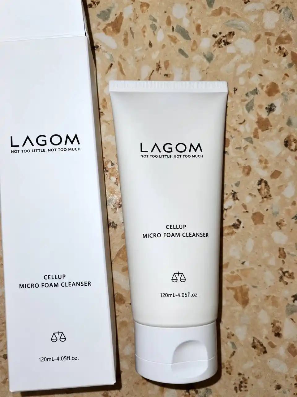 Пенка для умывания лица, для всех типов кожи, LAGOM 120 мл