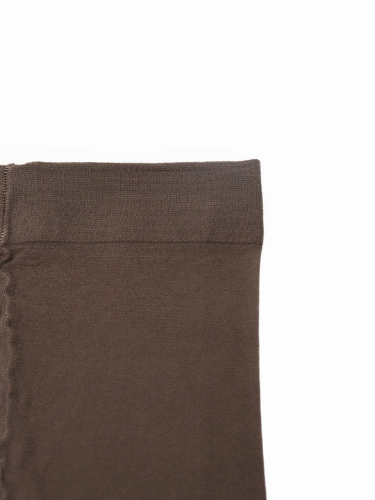 Lady Claire kapron kolgotkalari, o‘lchamlari 40(XS)-50(XXL), bir chokli, 20-40 den