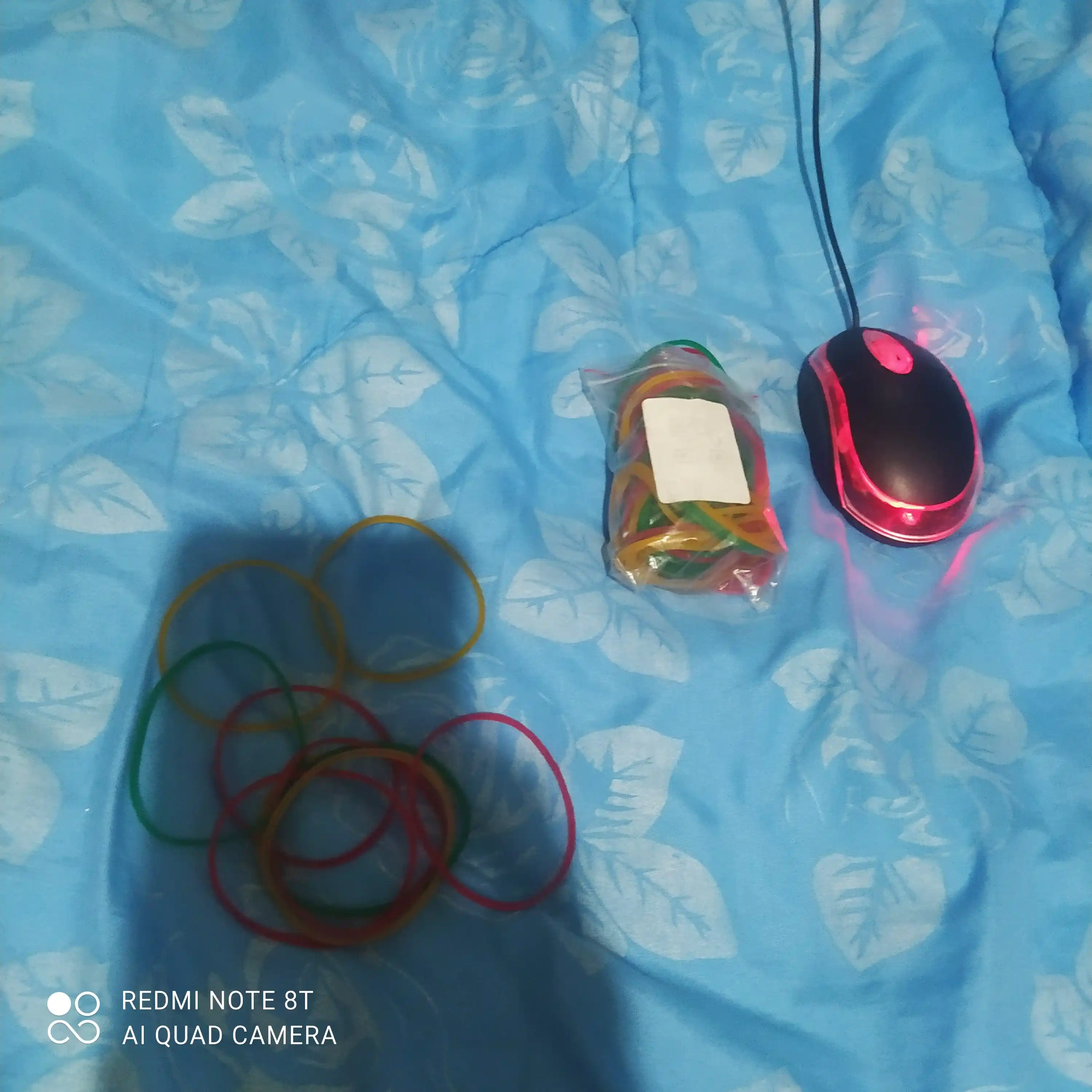 Pul va boshqa ofis hamda ish yuritish buyumlari uchun kauchuk rezinalar 30, 50, 100 gram