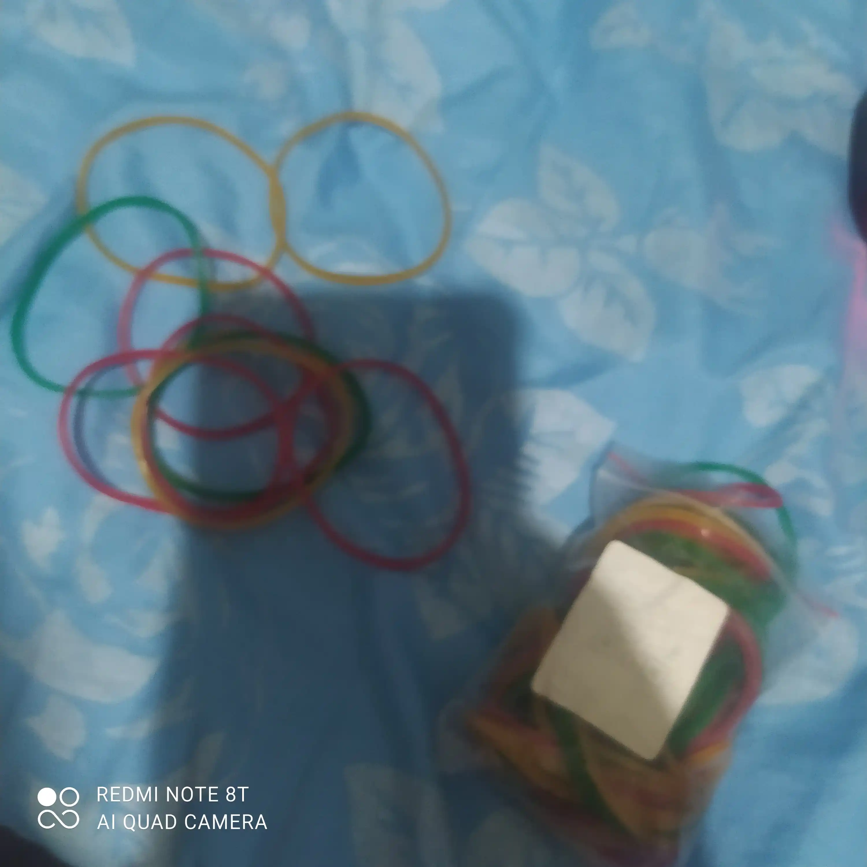 Pul va boshqa ofis hamda ish yuritish buyumlari uchun kauchuk rezinalar 30, 50, 100 gram