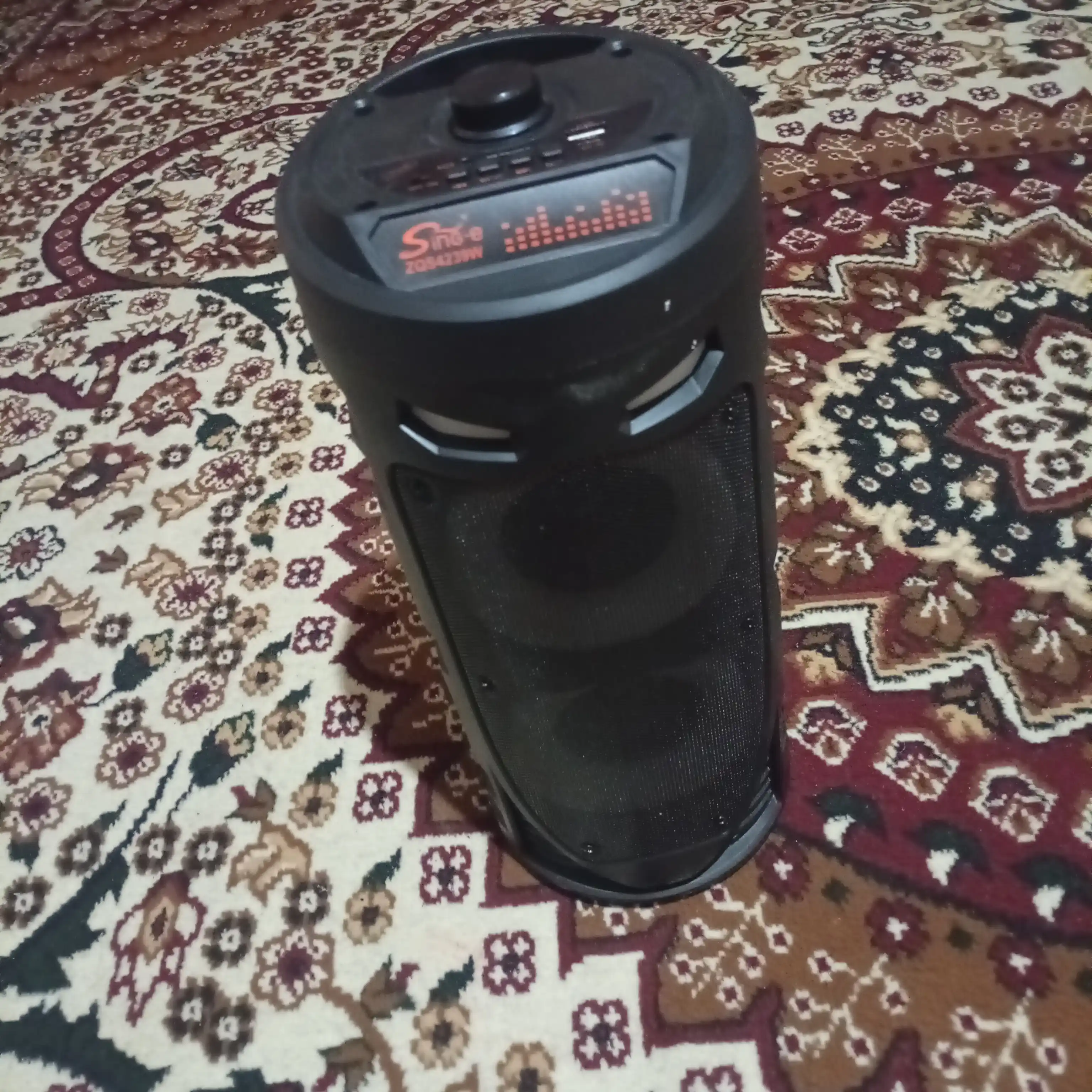 Katta Bluetooth simsiz karnay, karaoke, RGB yoritish, mikrofon va pult bilan