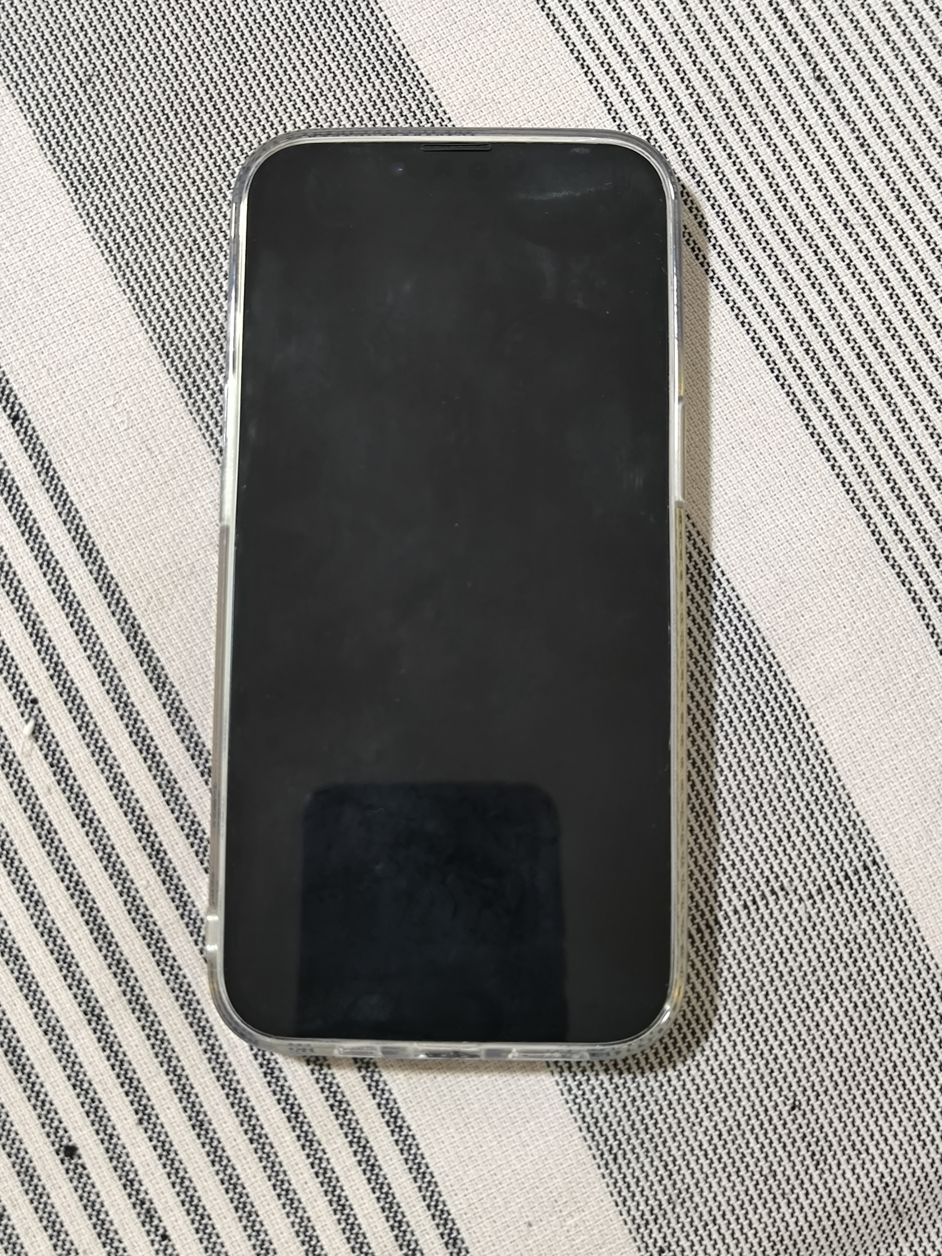 Apple iPhone 13 128GB SIM + eSIM IMEI зарегистрирован