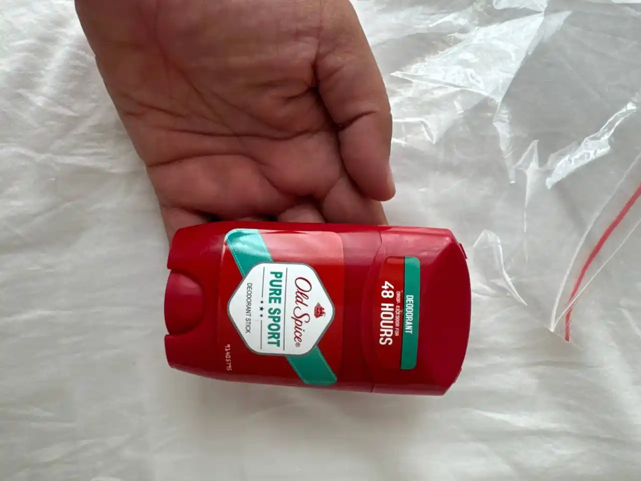 Old Spice Pure Sport erkaklarga dezodorant antiperspirant ter hididan uzoq muddat himoya