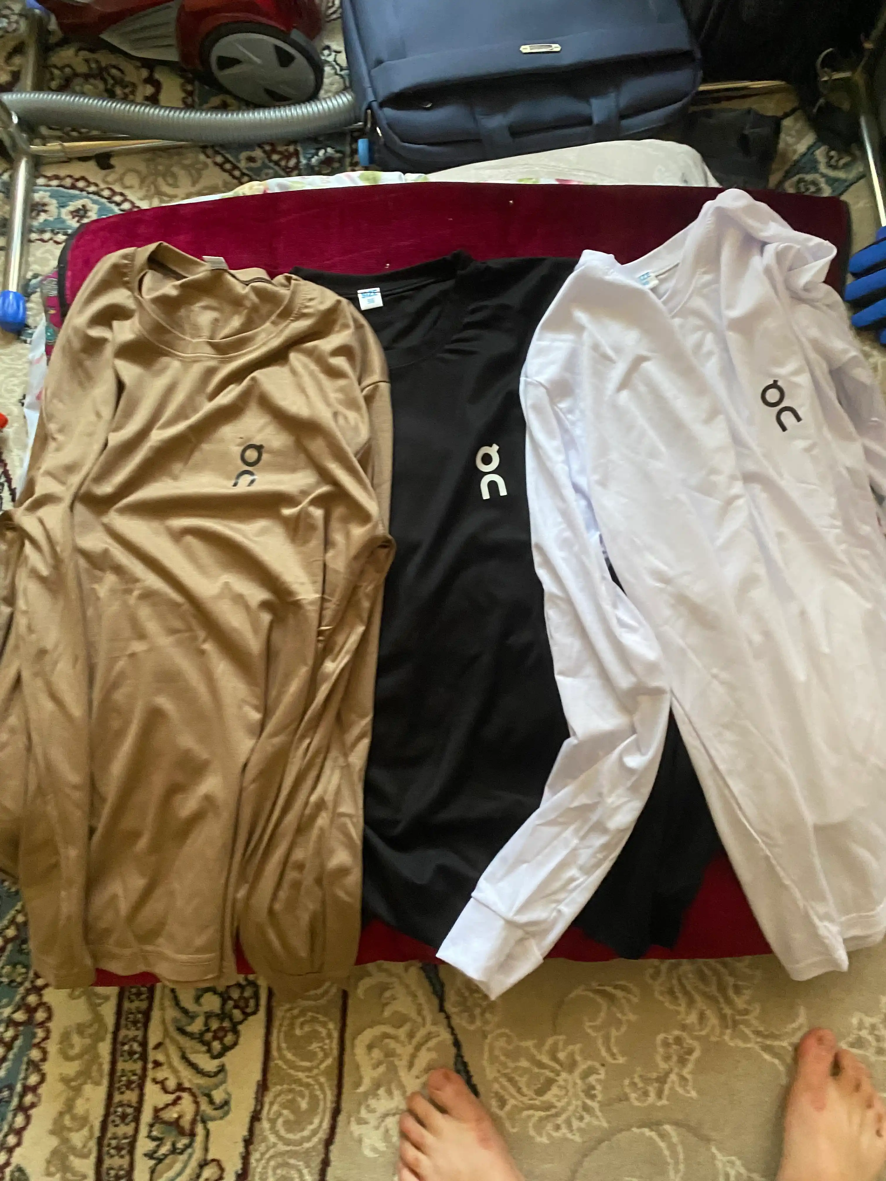 Erkaklar uzun yengli longslivi — qulay sport va casual kiyim