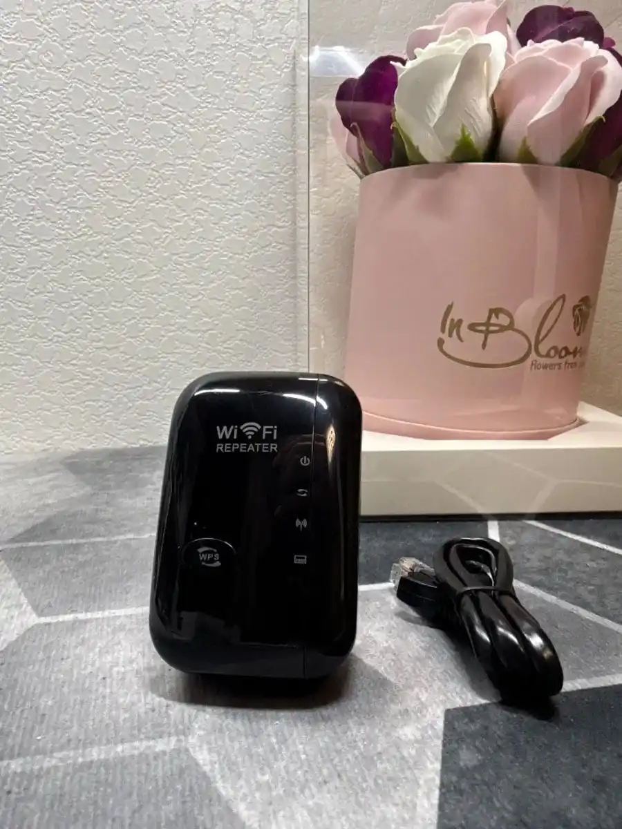 KRONOS Wi-Fi signal kuchaytirgichi 300 Mbit/s uy va xonadon uchun repiter router