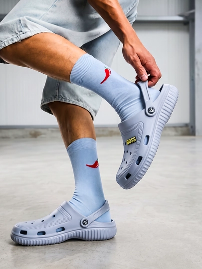 Erkaklar uchun yengil EVA klog shippaklari (crocs uslubida)
