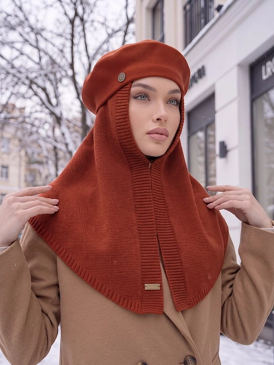 Ayollar qishki to'plami: beret shapka, shapkali romol, shapka sharf