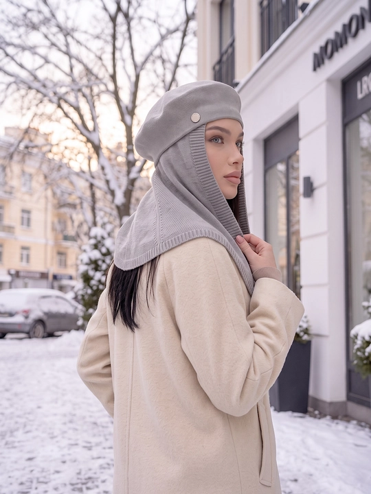 Ayollar qishki to'plami: beret shapka, shapkali romol, shapka sharf