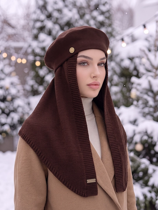 Ayollar qishki to'plami: beret shapka, shapkali romol, shapka sharf