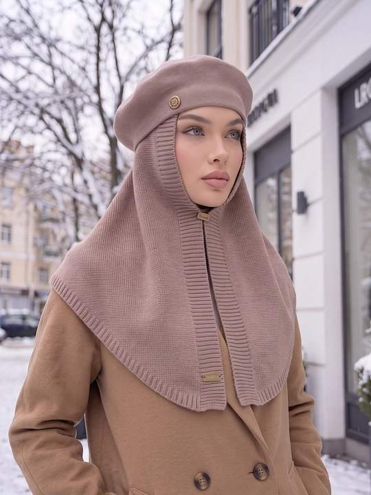 Ayollar qishki to'plami: beret shapka, shapkali romol, shapka sharf