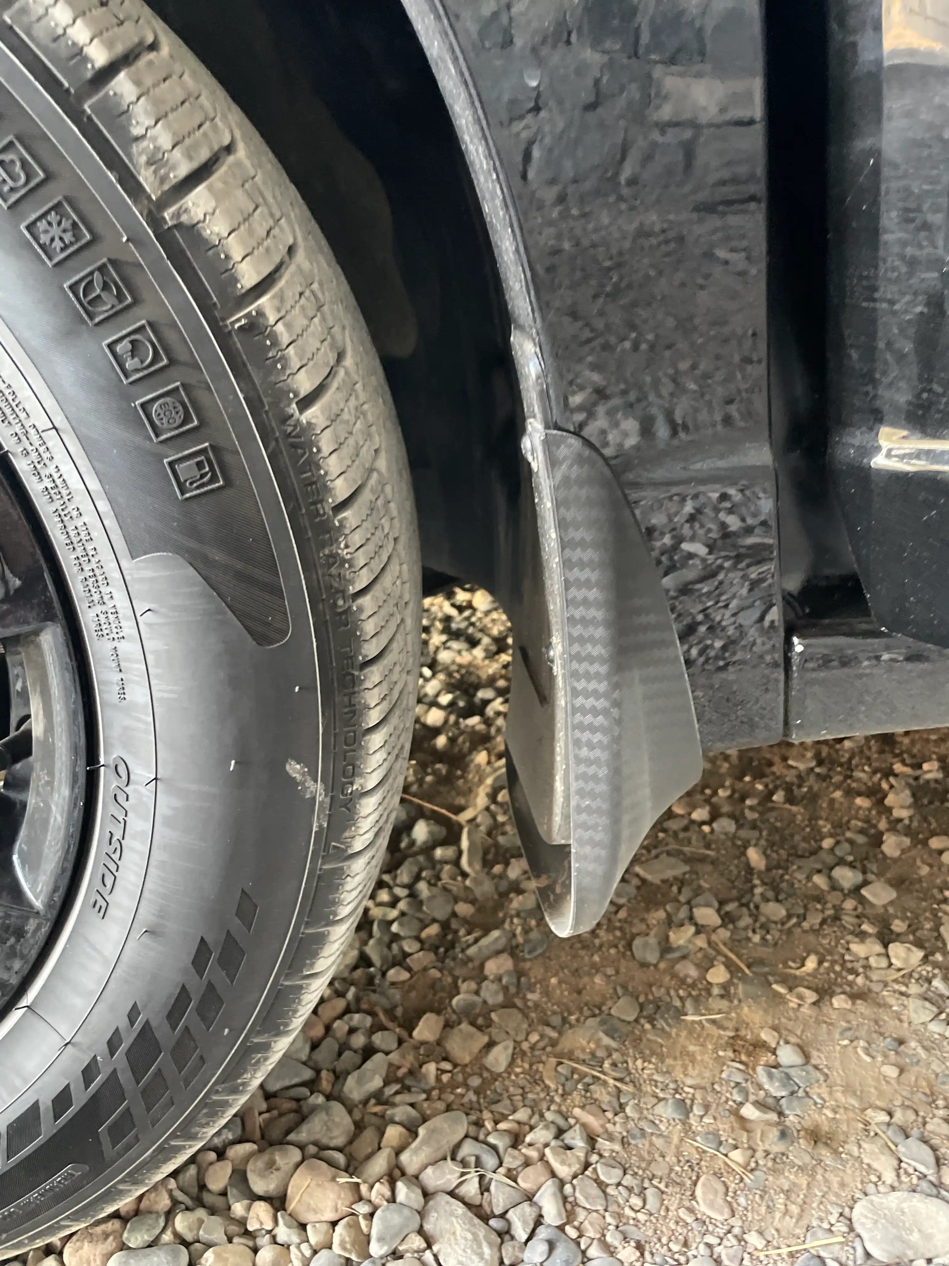 Chevrolet /Ravon Cobalt purkagichlari, 4 dona, loy va toshlardan himoya