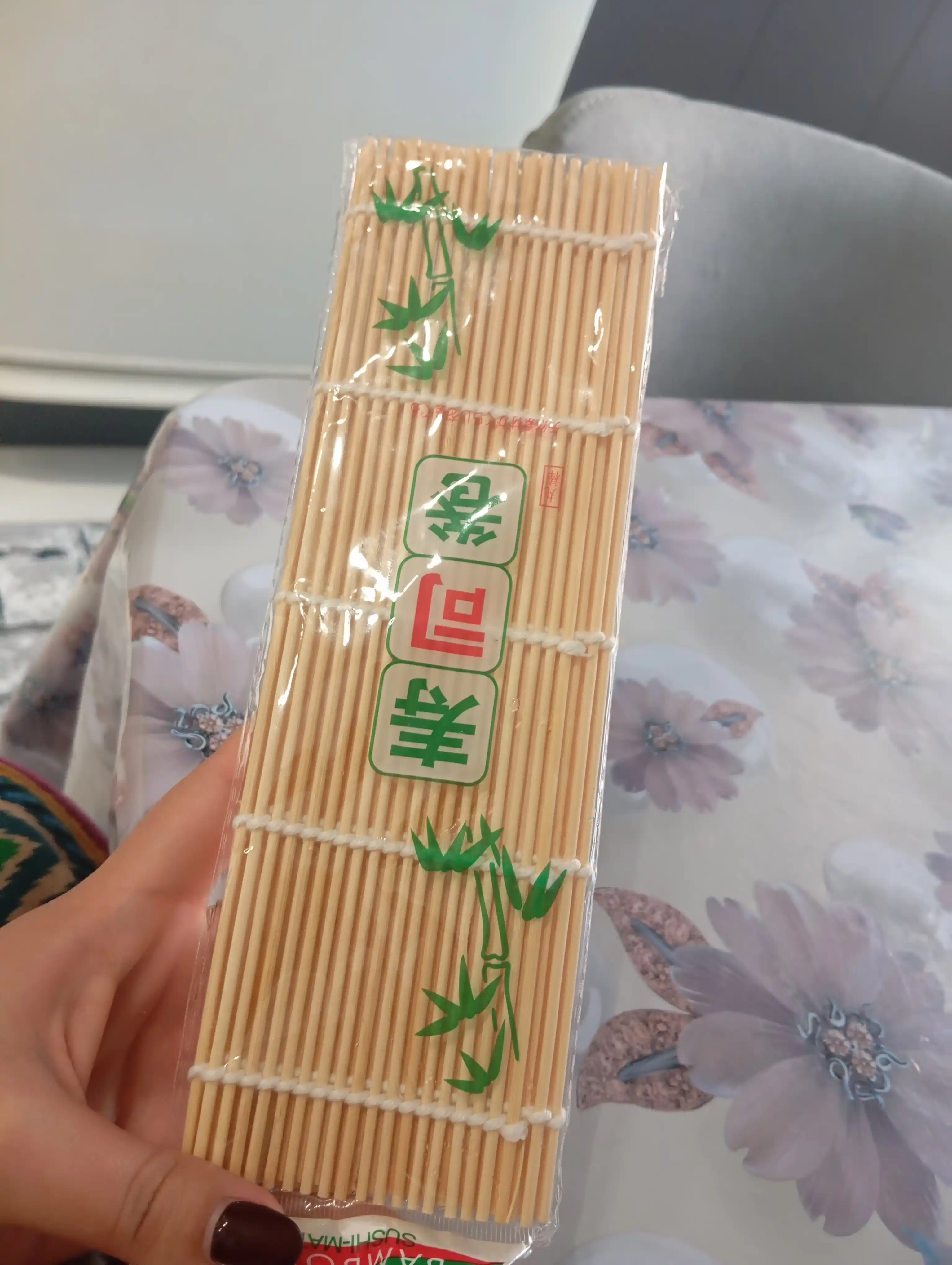 Бамбуковый коврик для суши и роллов, 24 * 24 см