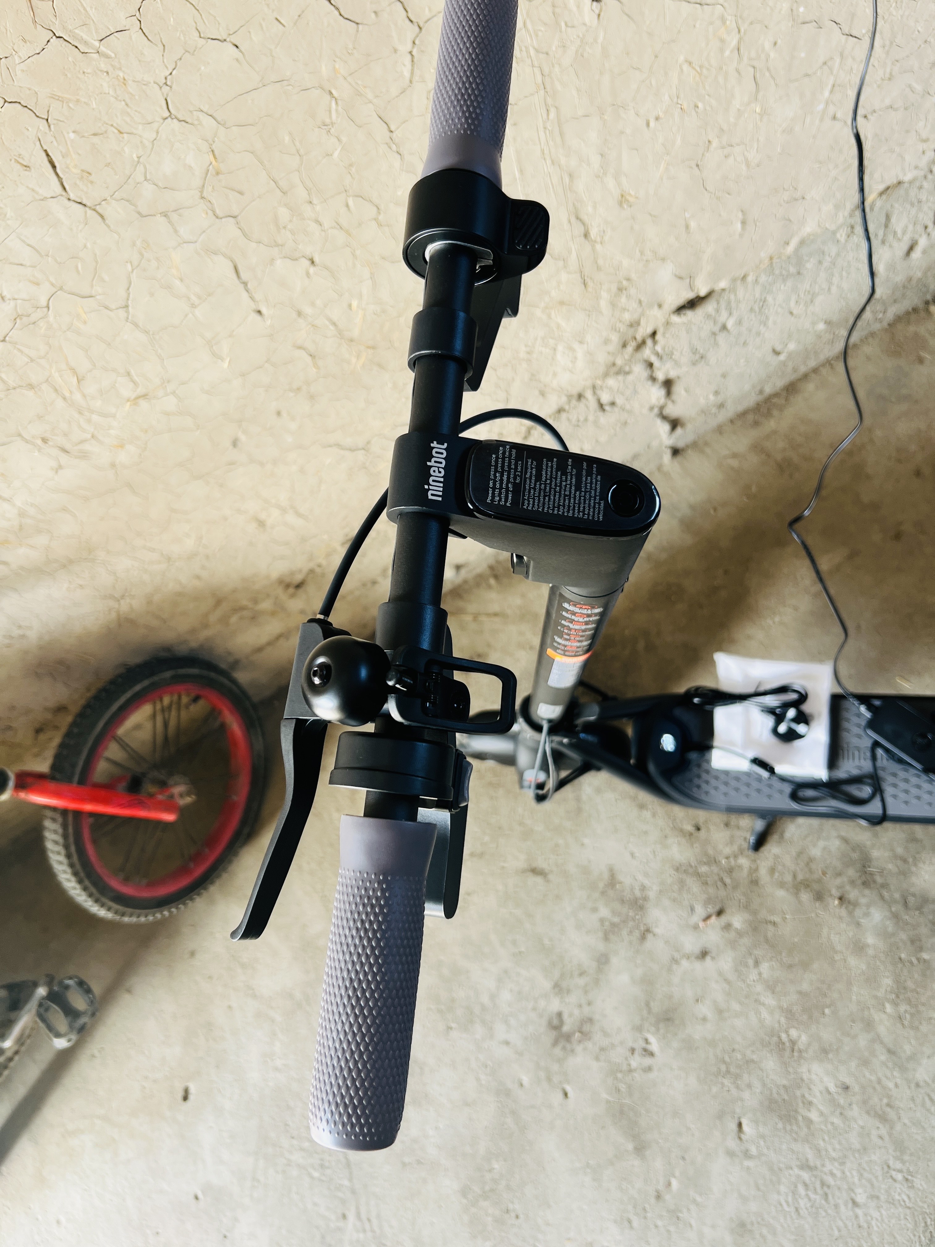 Segway Ninebot elektr samokatlari, 10", 25-38KM, buklanadigan, ilova, chiroq