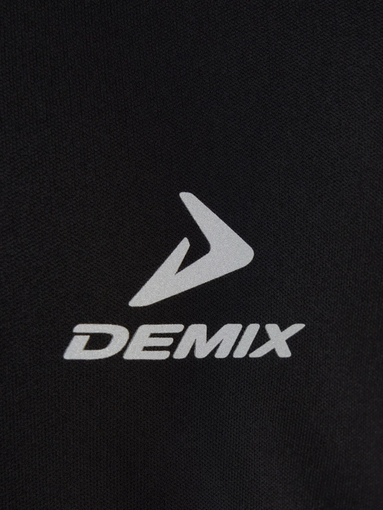 Demix qizlar uchun futbolka