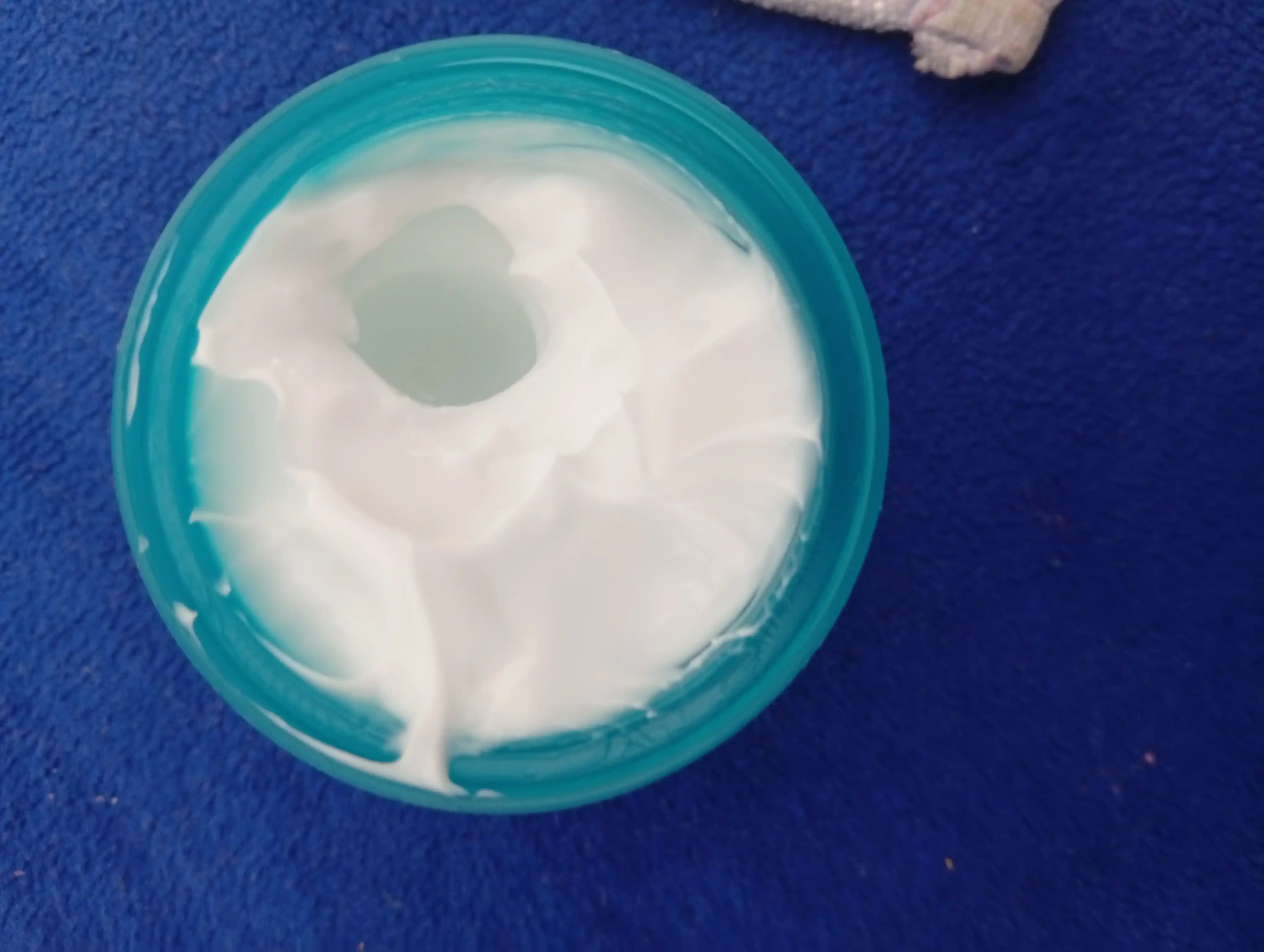 Enough Collagen 3x Moisture namlovchi krem yuz uchun oziqlantiruvchi, koreys parvarish