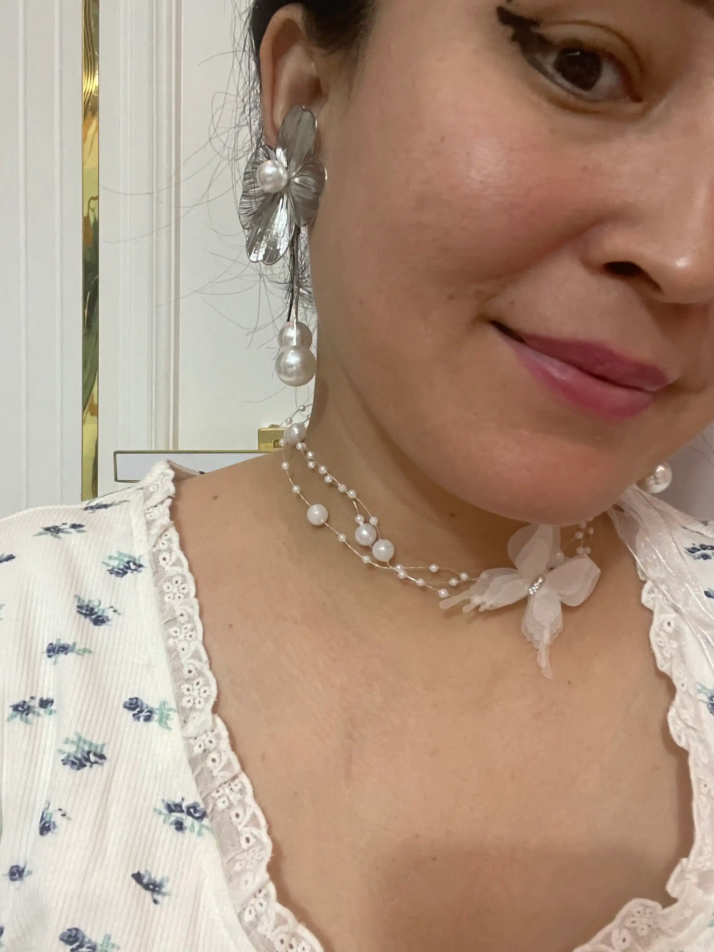 Серьги для женщин