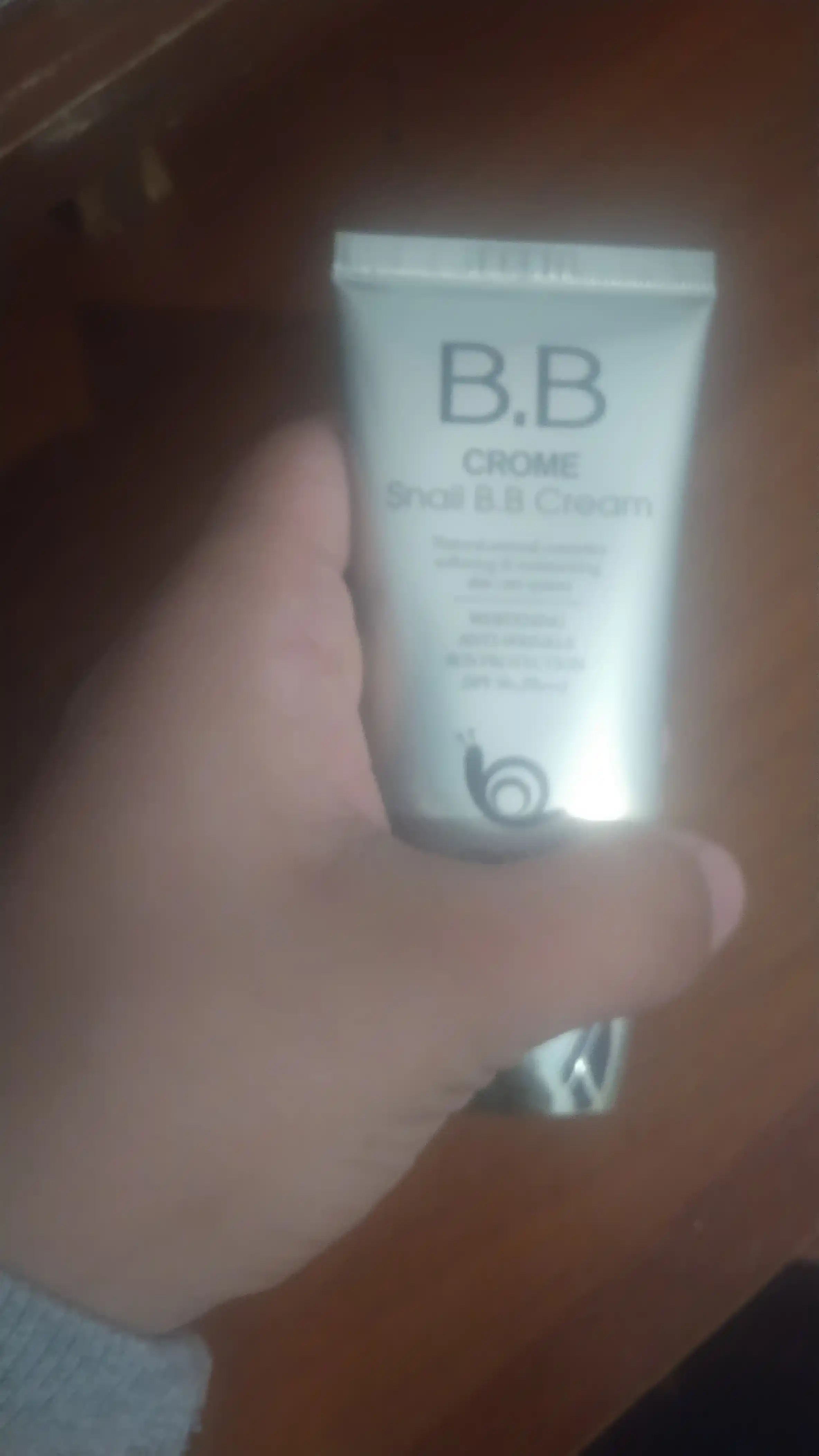 Ko'p funksiyali oqartiruvchi tonal krem BB krem Crome Snail SPF 50+, 50 ml