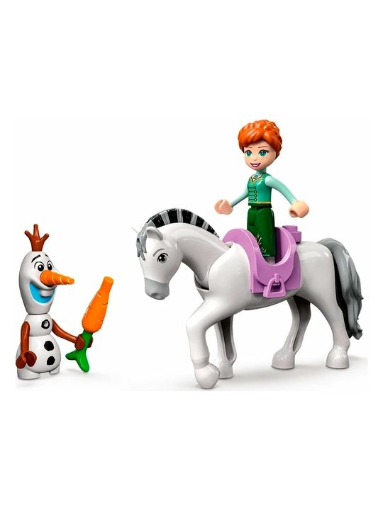 Конструктор LEGO Disney 43204 Веселье в замке Анны и Олафа