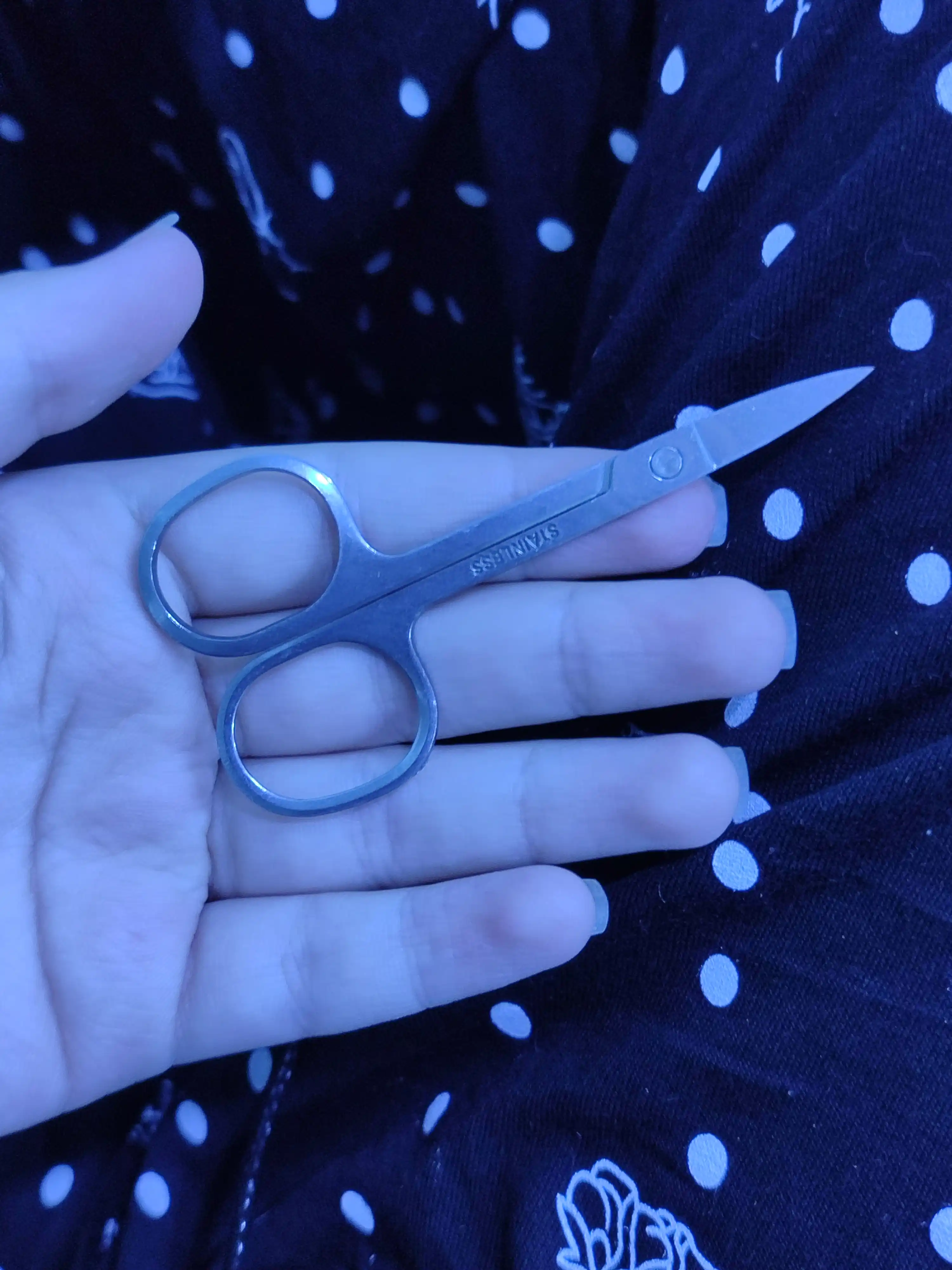 Tirnoqlar va kutikullar uchun manikyur qaychilari