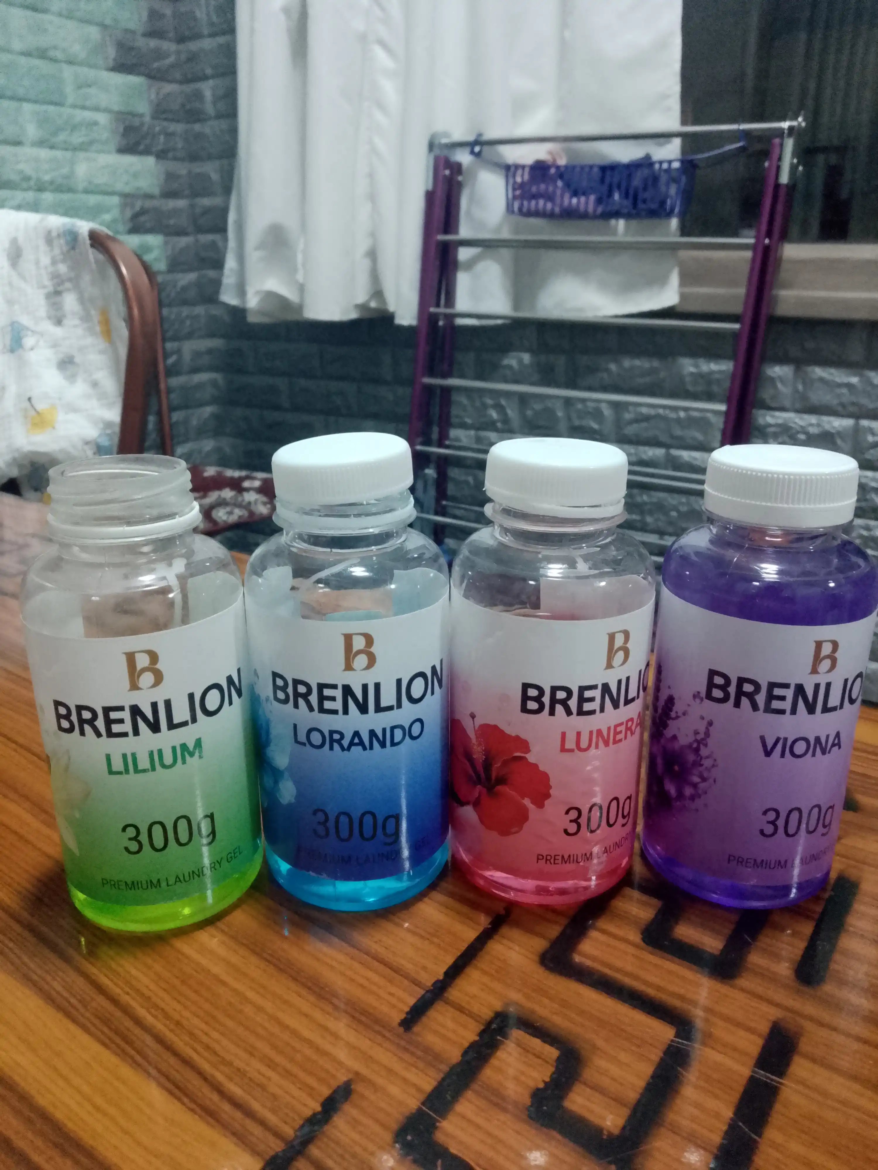 Набор гелей для стирки BRENLION, мини-сет 4-в-1, жидкий порошок для стирки белья, 4 х 300г