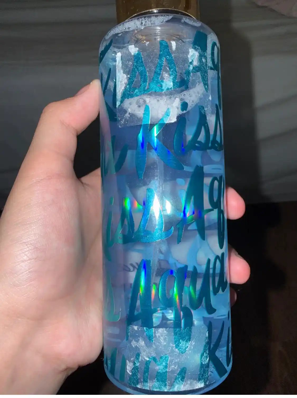 Parfyumlangan tana spreyi suvi Victoria's Secret Spreyi Aqua Kiss Rush, Shimmer, 250 ml