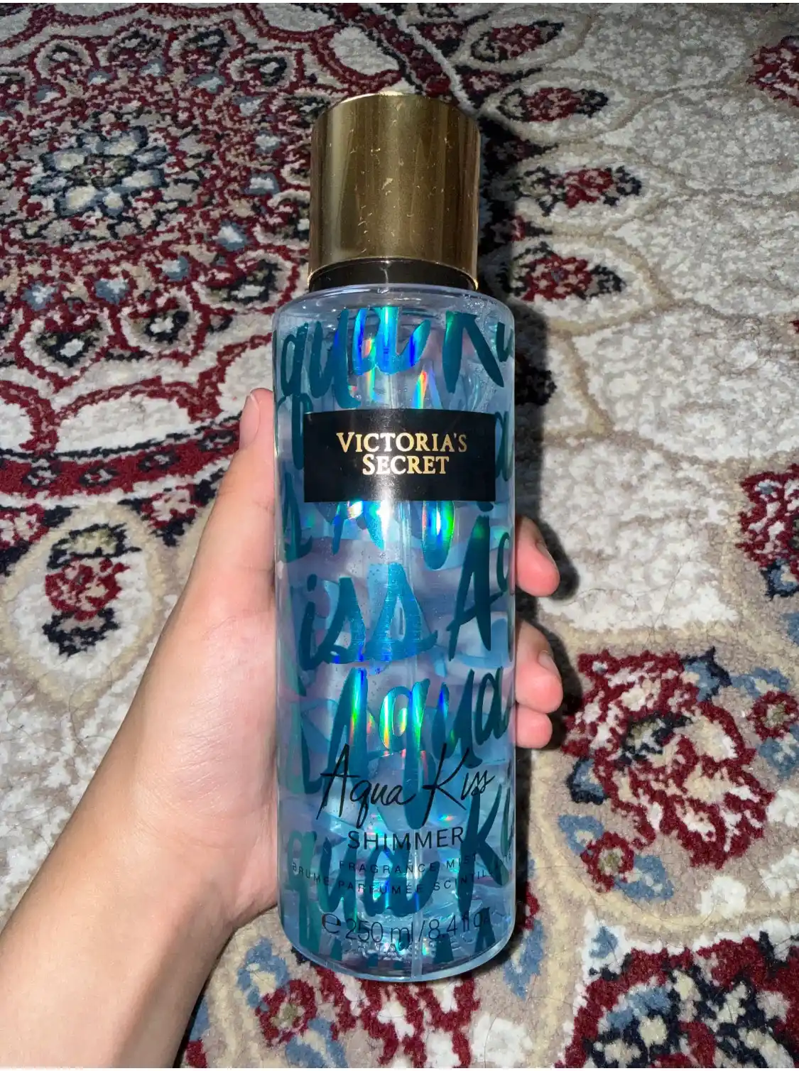 Parfyumlangan tana spreyi suvi Victoria's Secret Spreyi Aqua Kiss Rush, Shimmer, 250 ml