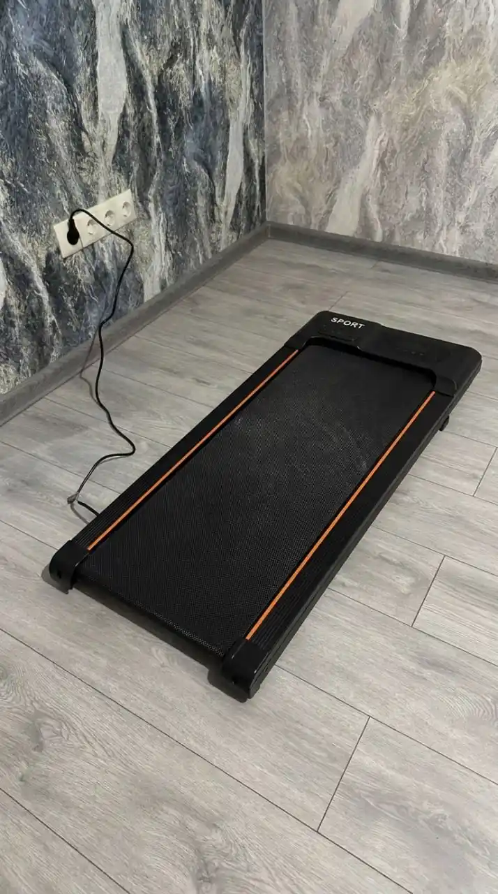 Uy uchun elektr yugurish yo‘lagi, Bluetooth, pult va tutqich, 120 kg gacha
