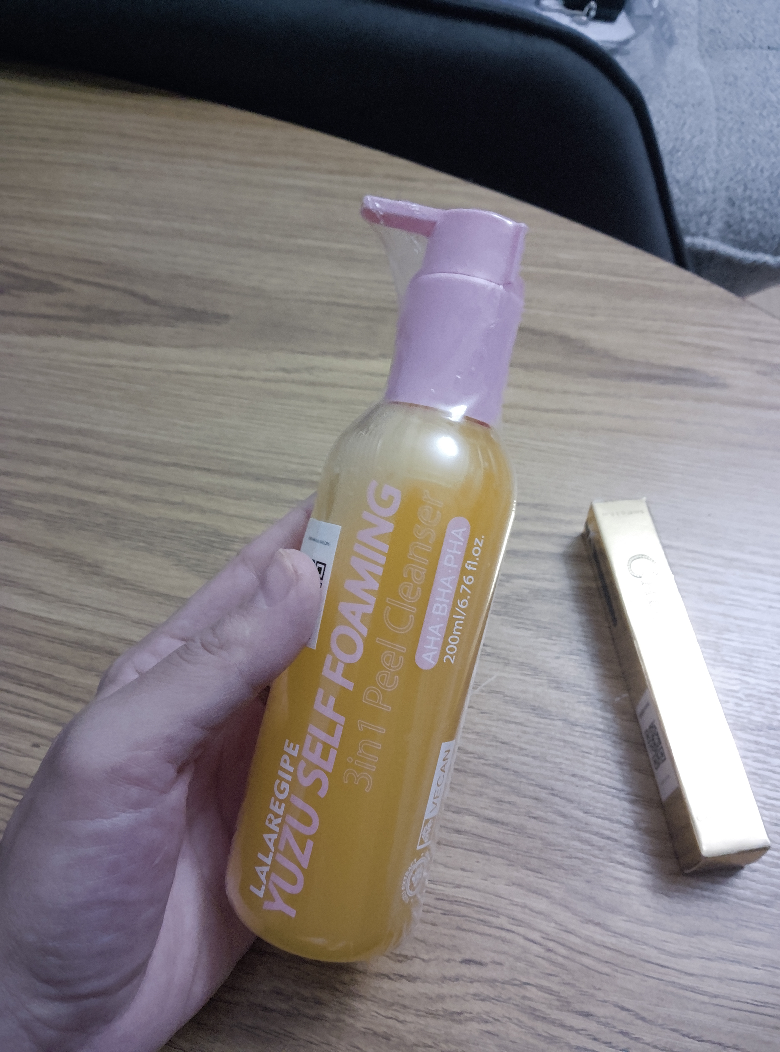 Пенка для умывания LALARECIPE YUZU Self Foaming 3 in1 Cleanser 200 мл