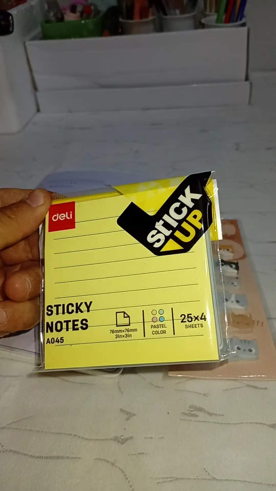 Стикеры для заметок Deli EA045, 3 * 3IN, 4 * 25 sheets, 76 * 76 мм