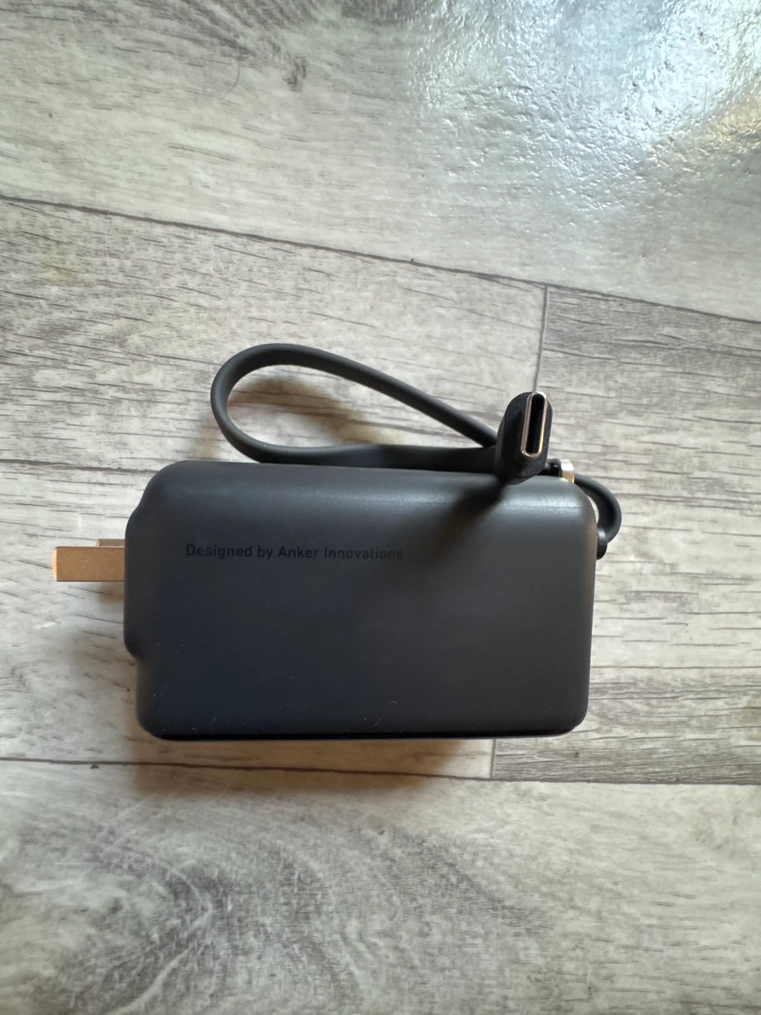 Anker Power Bank 5000mAh A1636 30W+zaryadlovchi qurilma-2 tasi 1 da USB-C kabel bilan