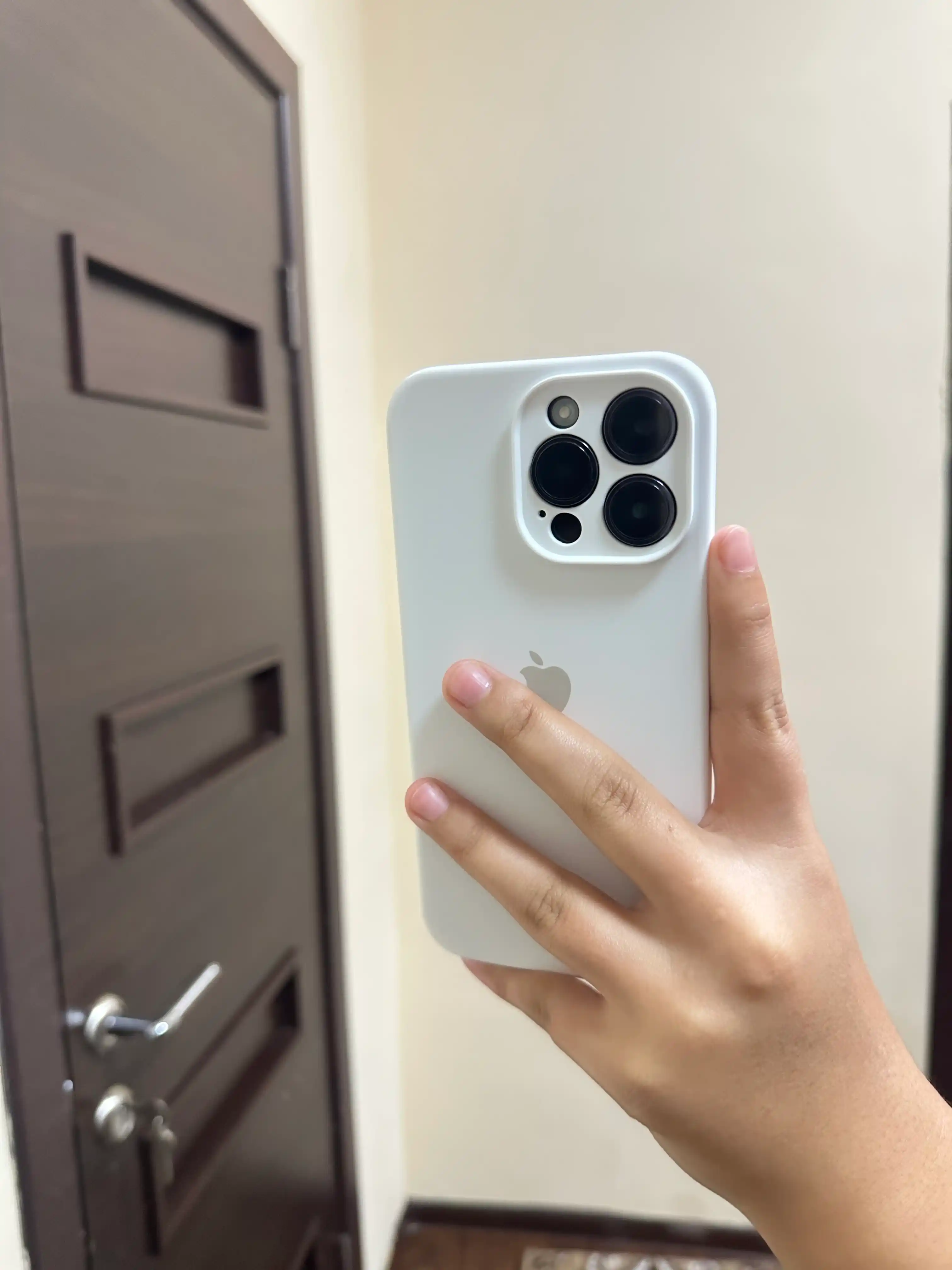 Чехол для iPhone (силикон)+ липучка в подарок 7,8,SE,XR,XS,11,12,13,14,15,16, Pro,Max,Plus
