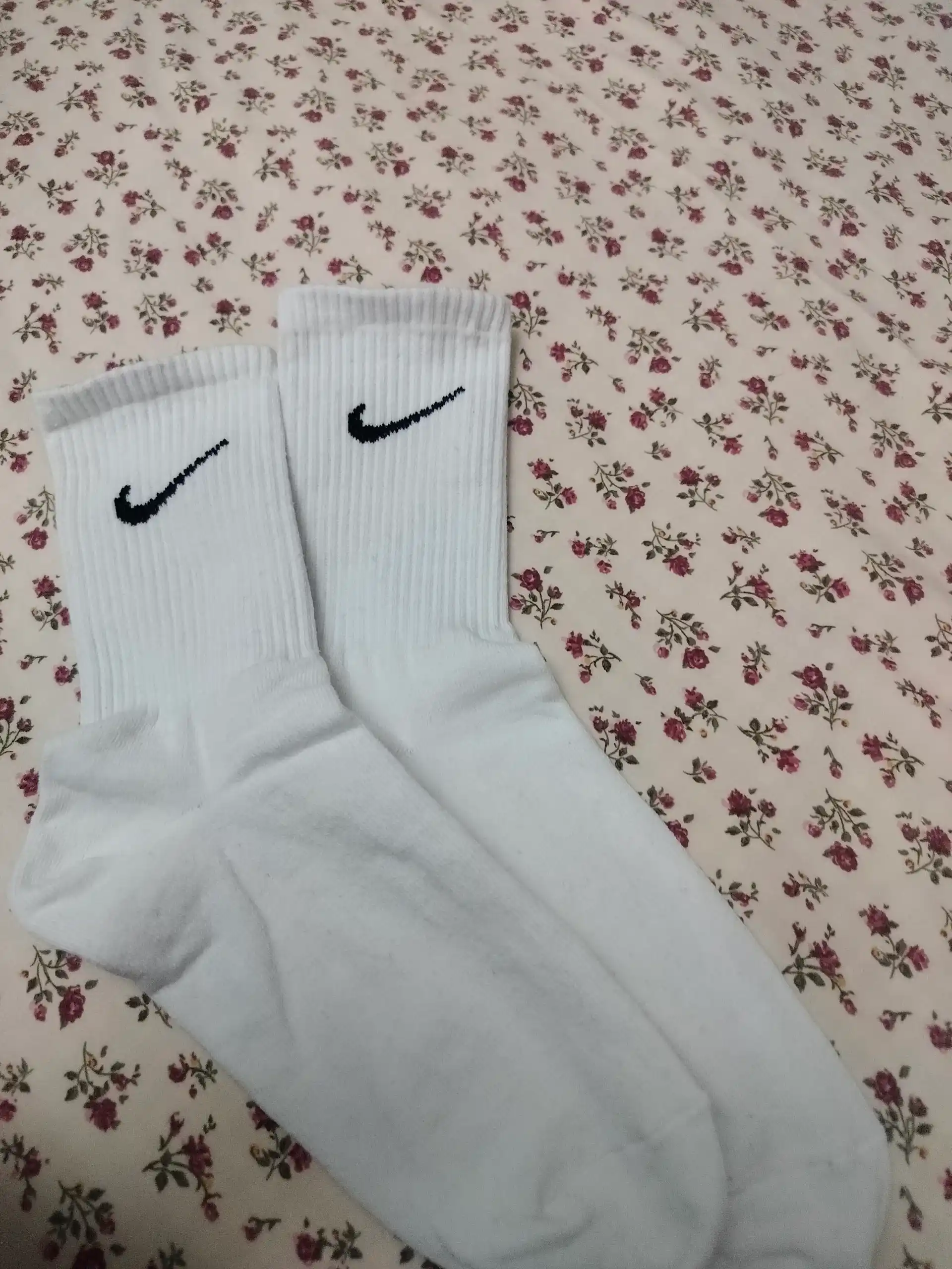 Erkaklar va ayollar sport paypog‘i, uzun paypoq paxtali, Nike paypoq, oq va qora paypoq