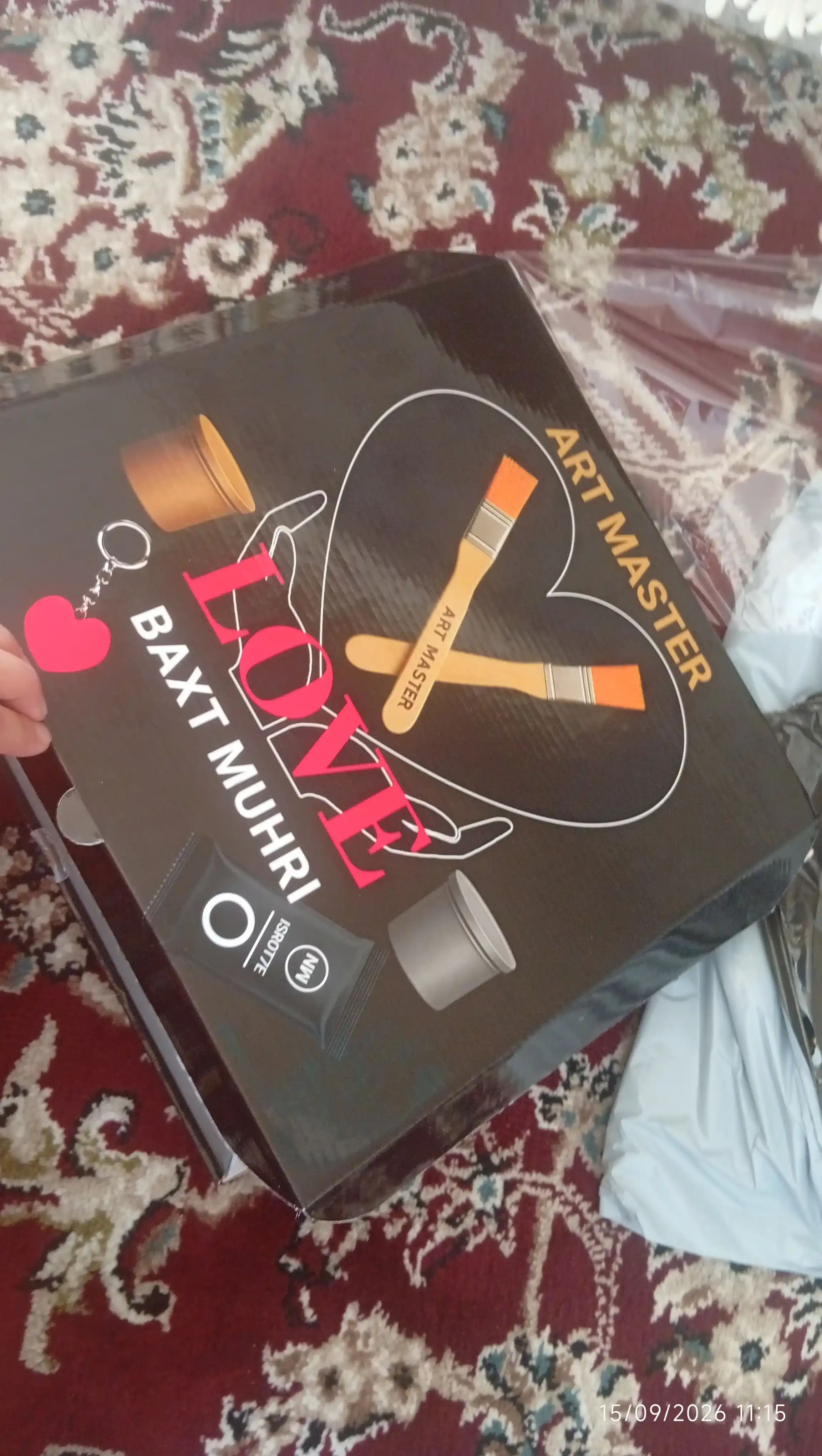 Отпечатки рук для влюбленных, Baxt muxri, Baxt muhri