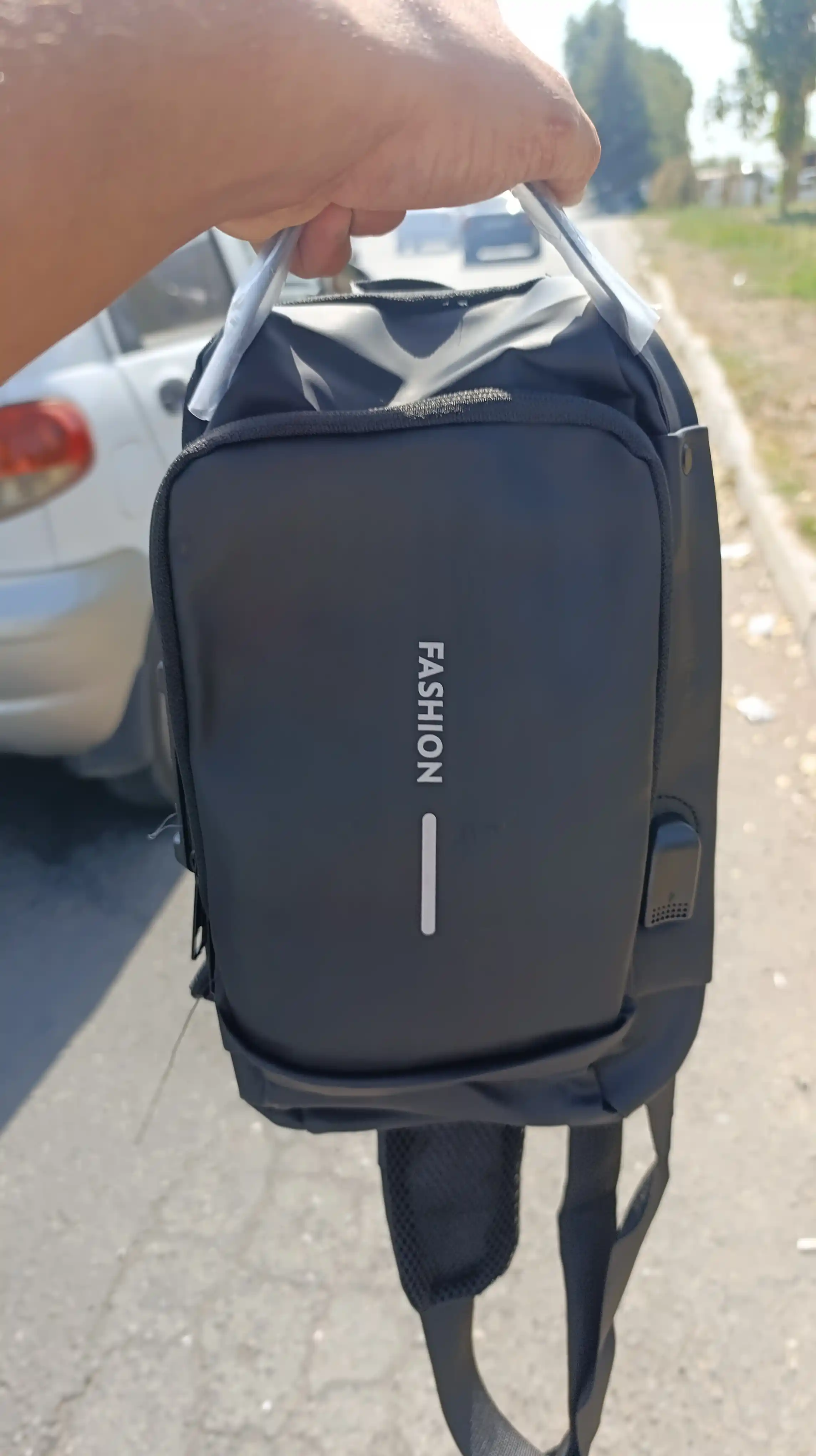 Erkaklar sumkasi, ayollar sumkasi, bel sumkasi, qulfli va USB quvvatlagichli, yelkaga osiladigan sumka