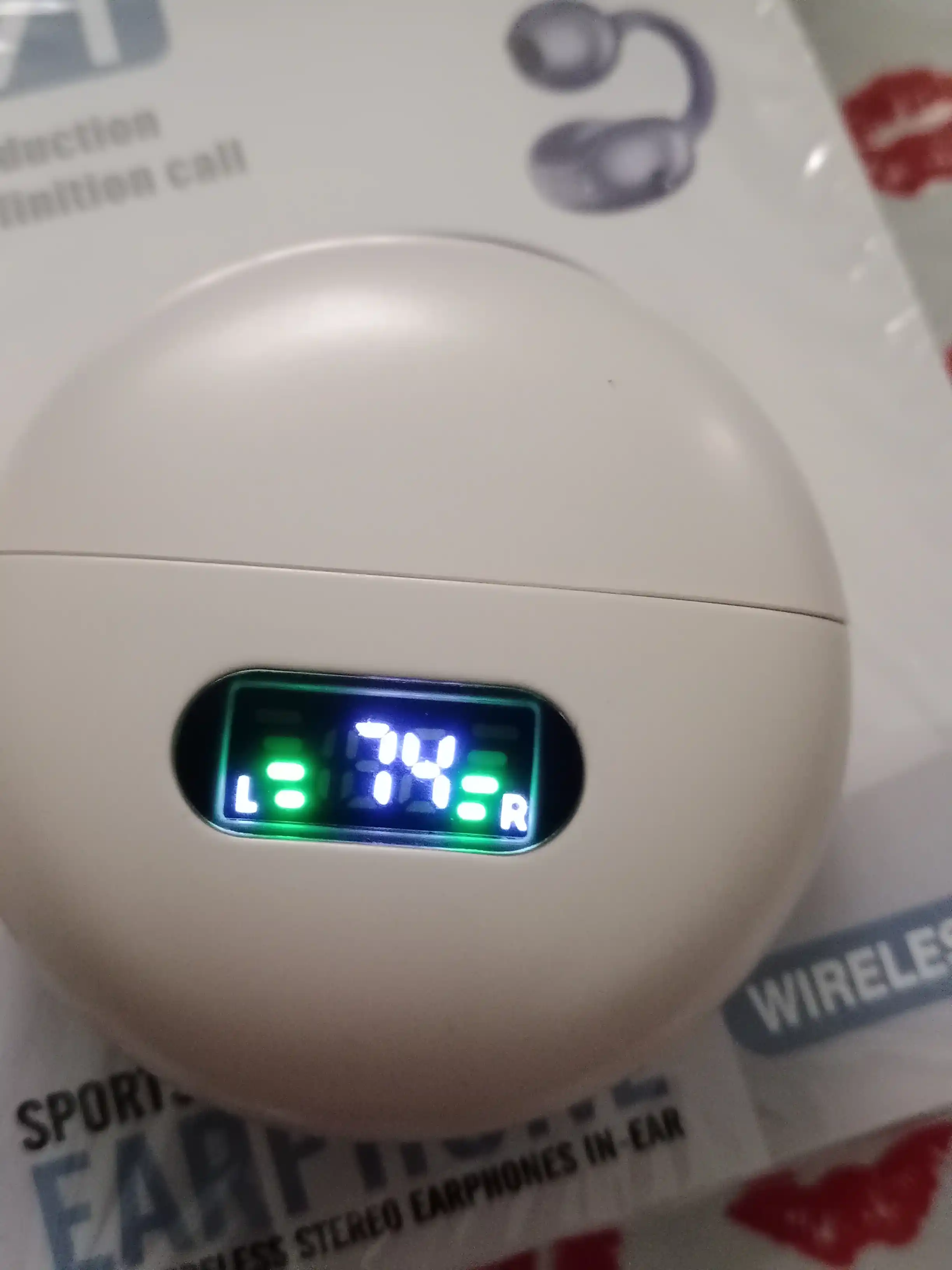 Simsiz quloqchinlar, IPX5 namlikdan himoya, 30 soat ishlash qobiliyati, bluetooth