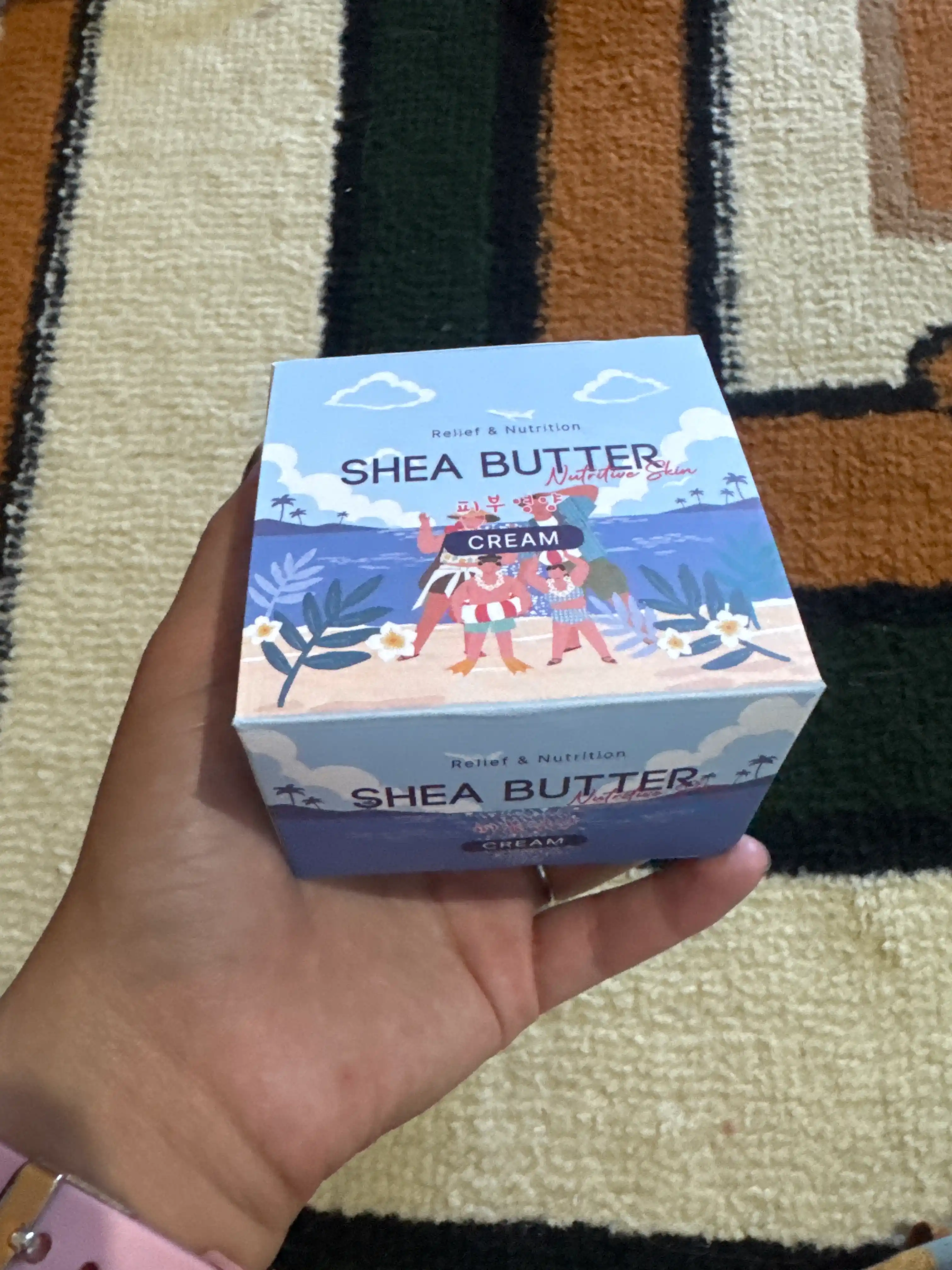 SHEA BUTTER RELIEF & NUTRITION namlantiruvchi, tetiklashtiruvchi kremi, 100 ml