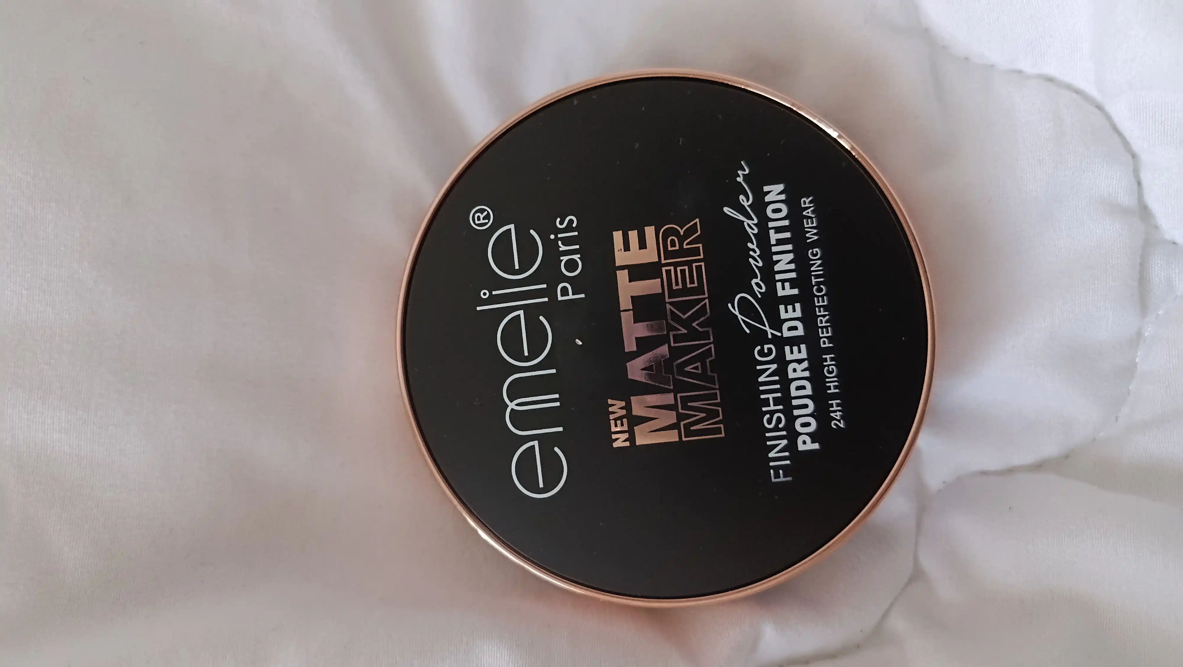 Пудра для лица Emelie BB/HD компактная Matte Powder, SPF, матовая, стойкая